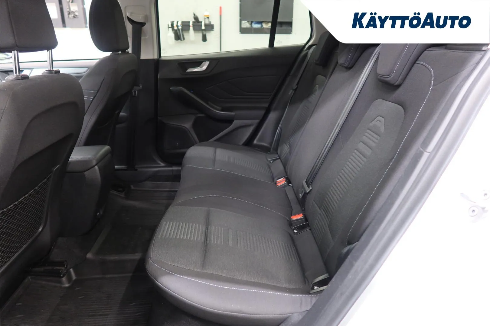 FORD Focus JLN-512 carousel image