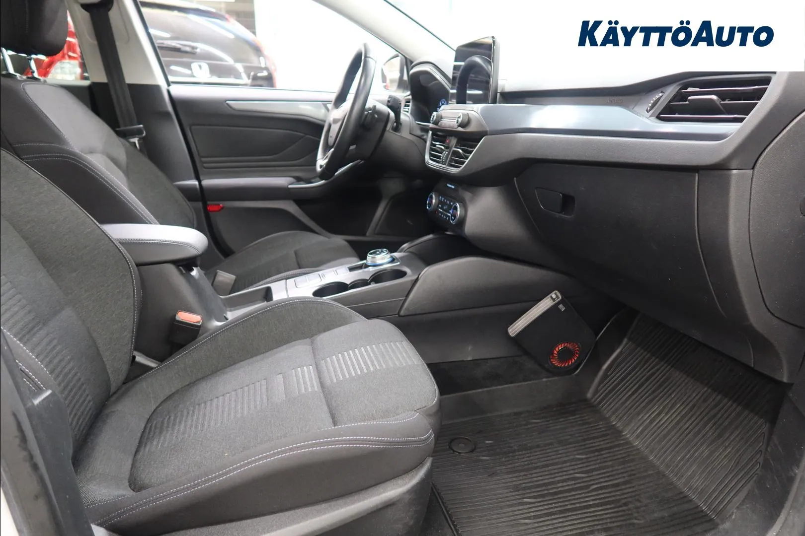 FORD Focus JLN-512 carousel image