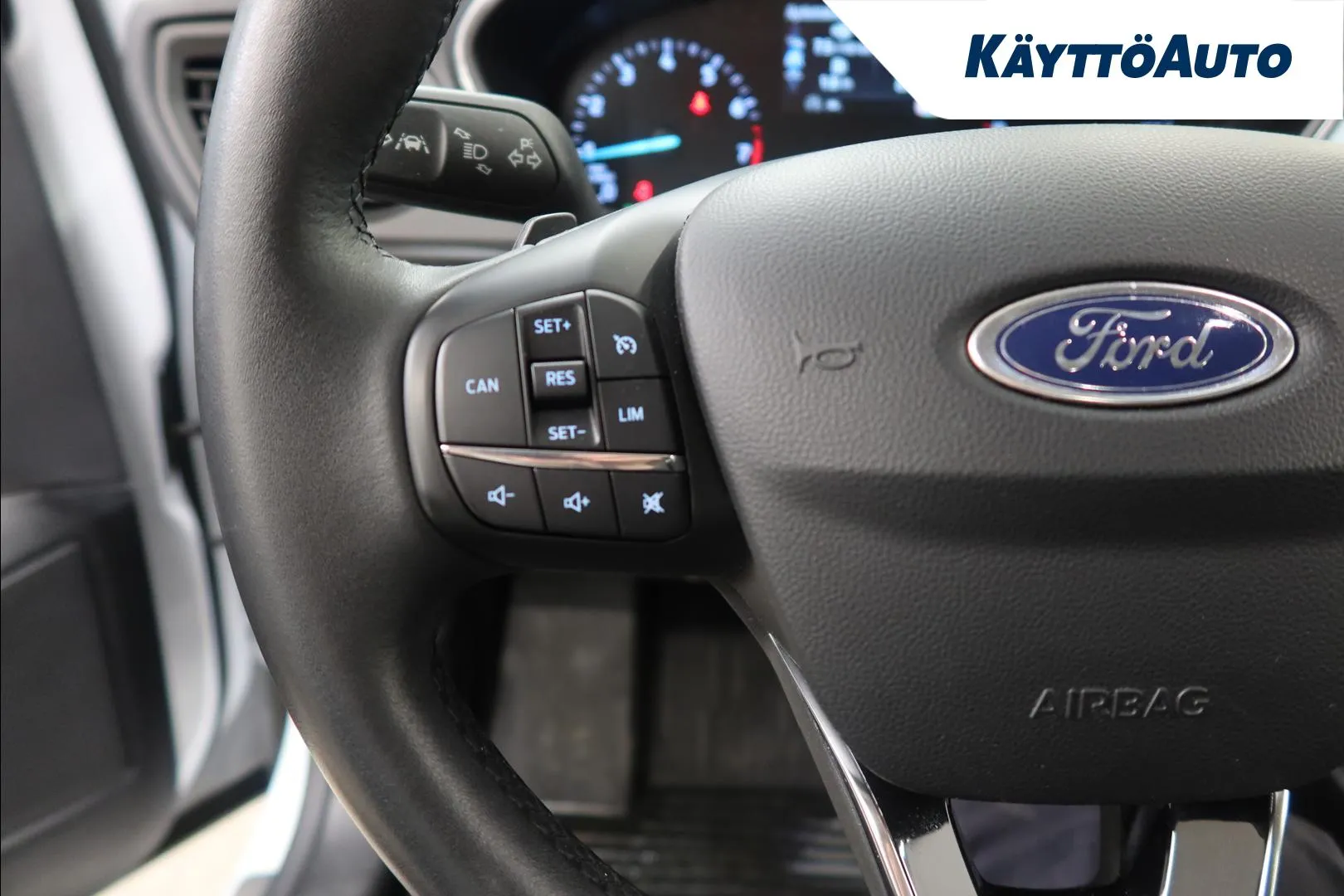 FORD Focus JLN-512 carousel image