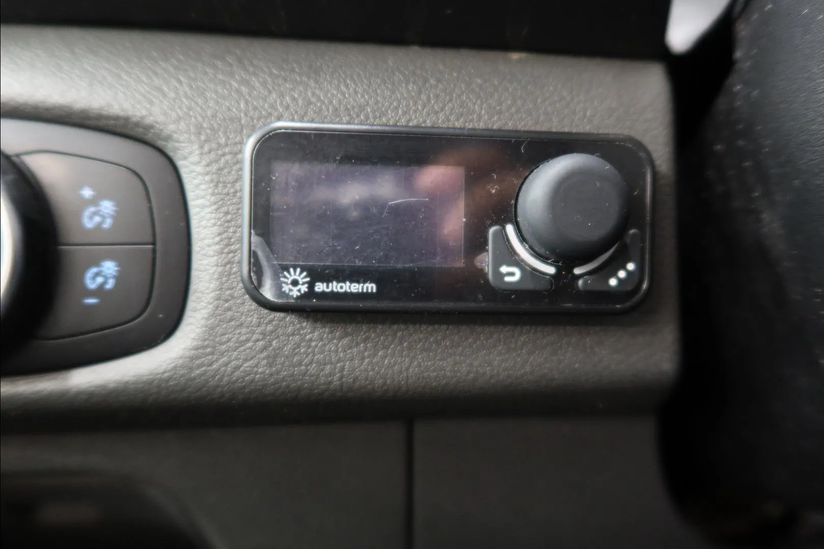 FORD Transit CRN-306 carousel image