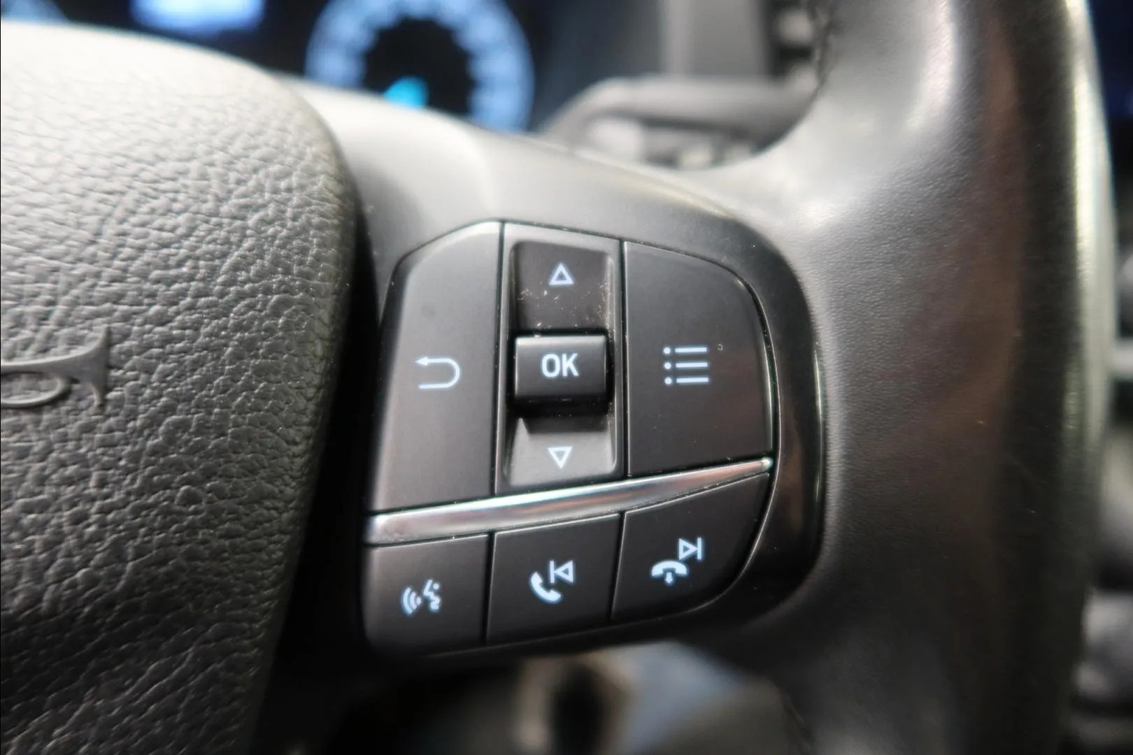 FORD Transit CRN-306 carousel image