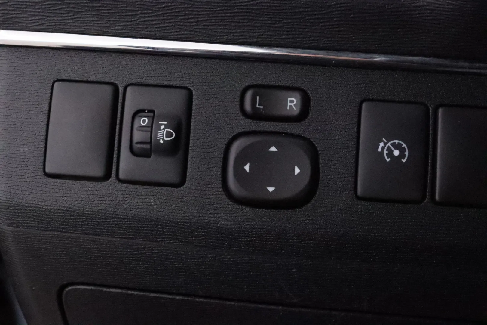 TOYOTA Avensis JIS-135 carousel image