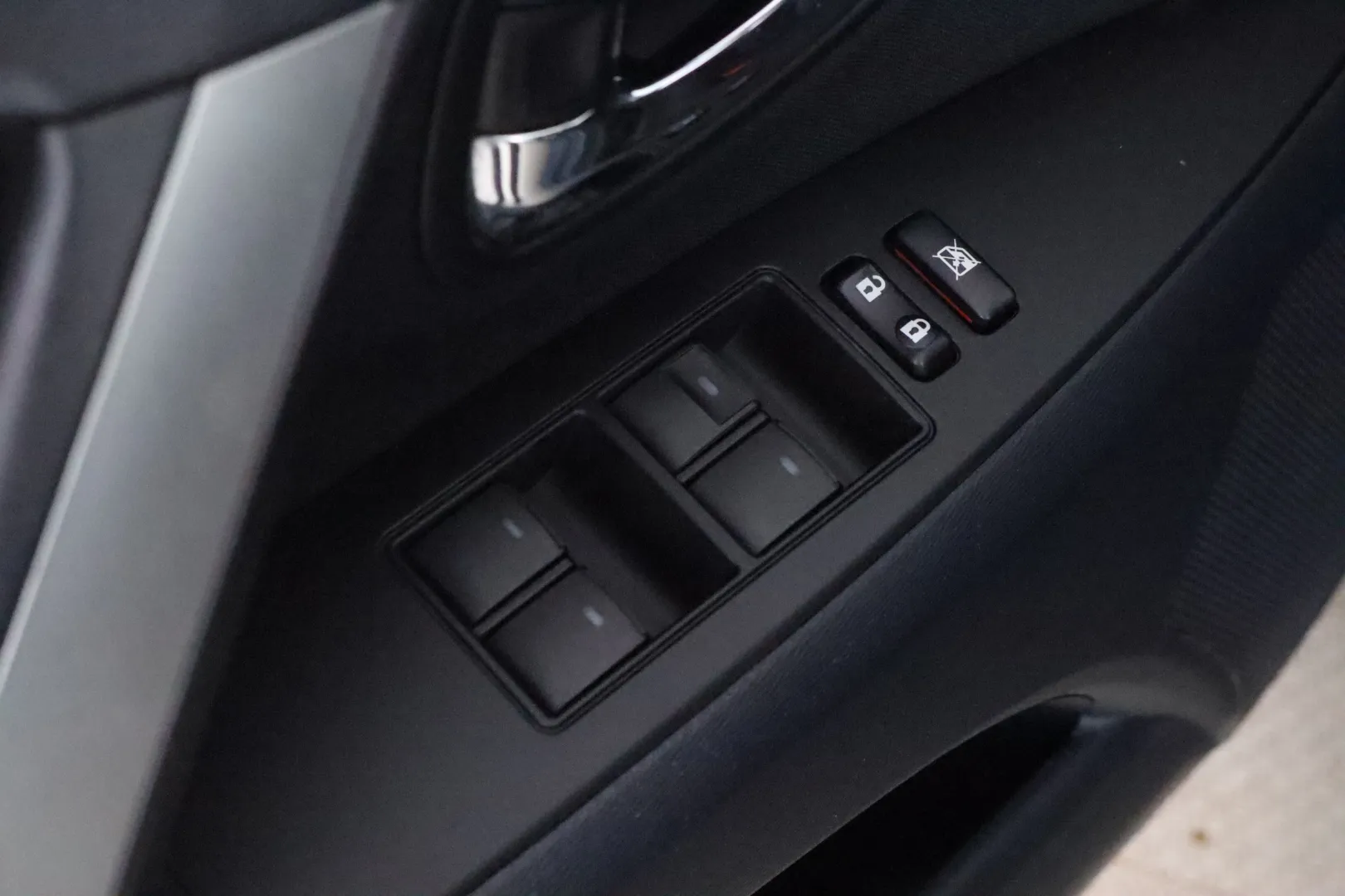 TOYOTA Avensis JIS-135 carousel image