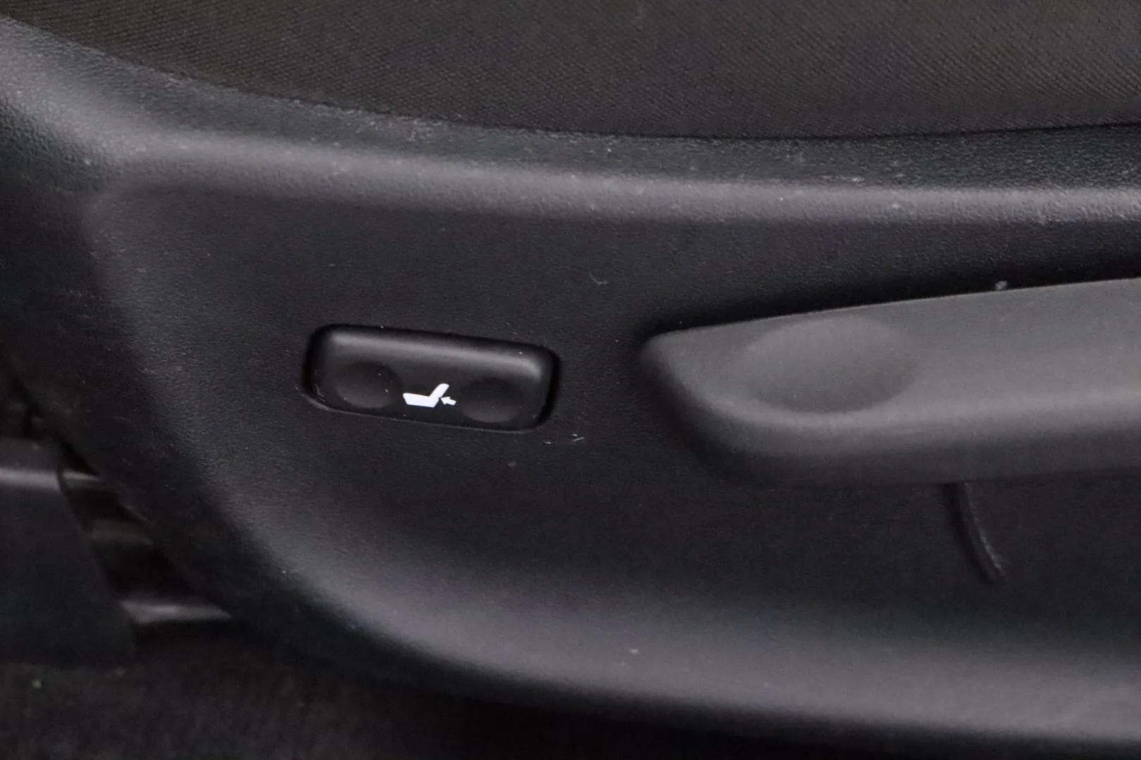 TOYOTA Avensis JIS-135 carousel image