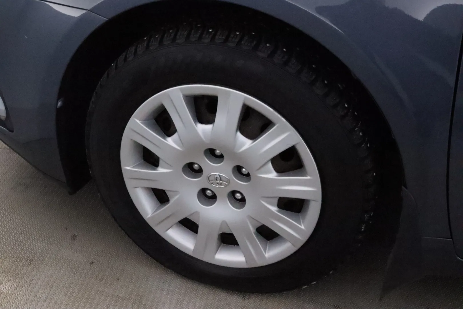 TOYOTA Avensis JIS-135 carousel image