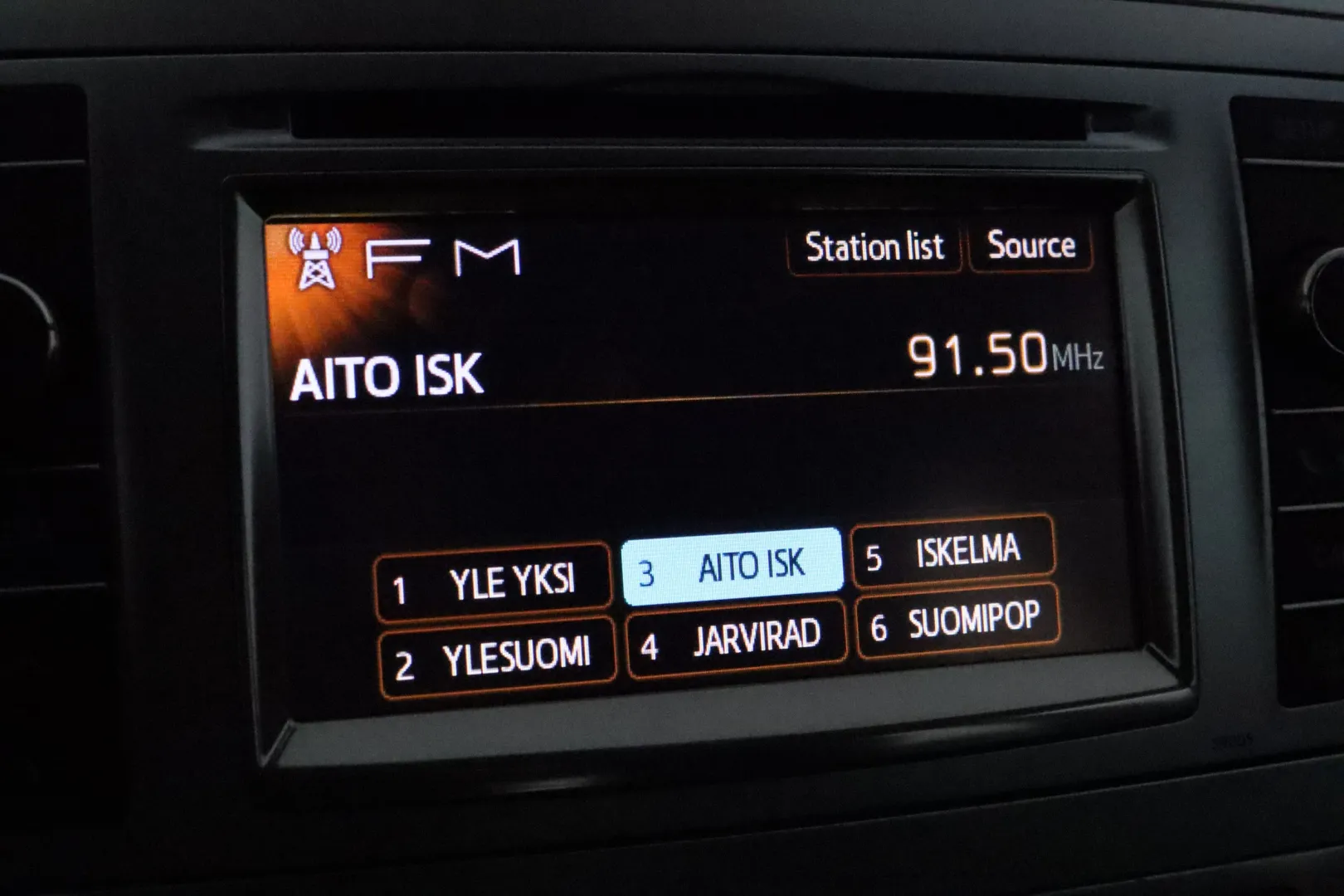 TOYOTA Avensis JIS-135 carousel image