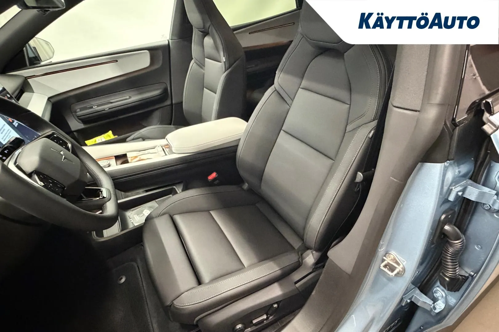 Polestar 4 RXP-103 carousel image