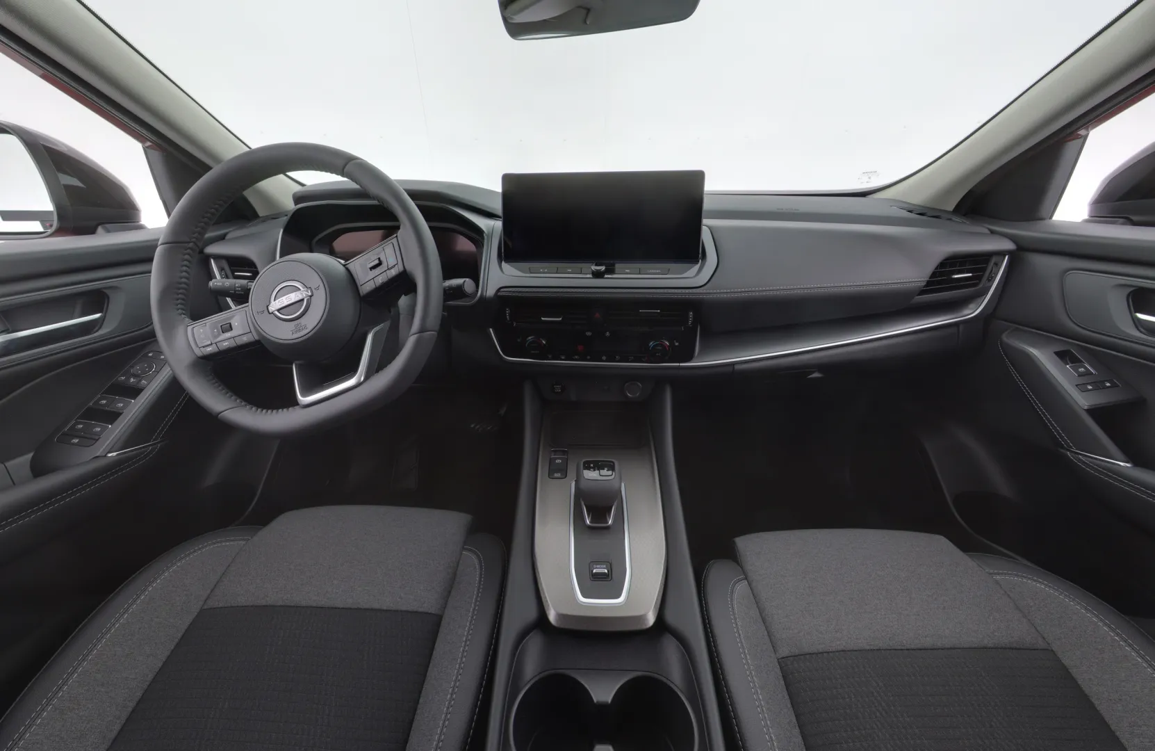 Nissan Qashqai ISU-918 carousel image