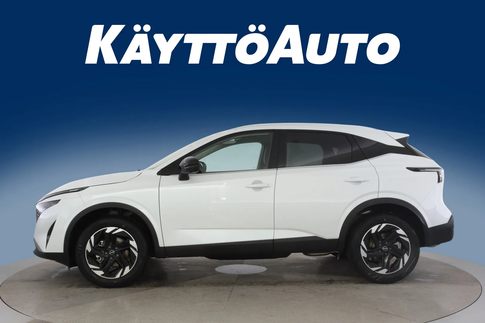 Nissan Qashqai SRN-592 carousel image