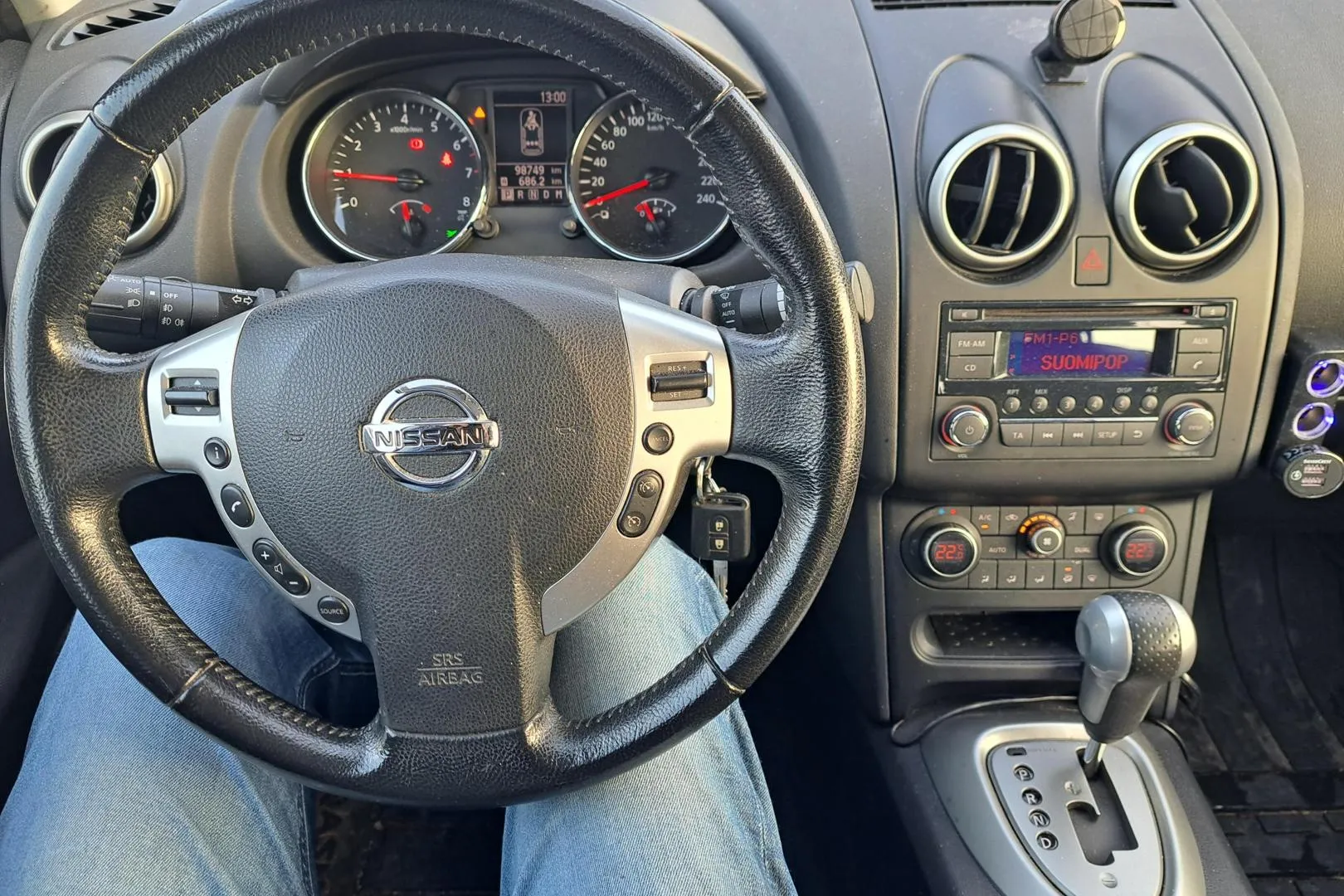 NISSAN Qashqai KPU-492 carousel image