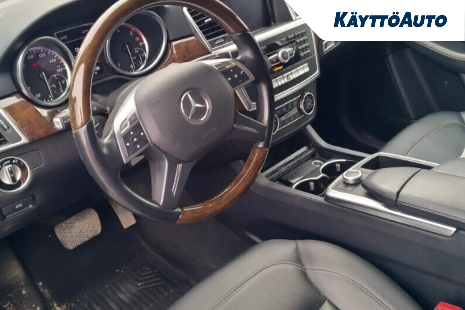 MERCEDES-BENZ ML BRV-234 carousel image