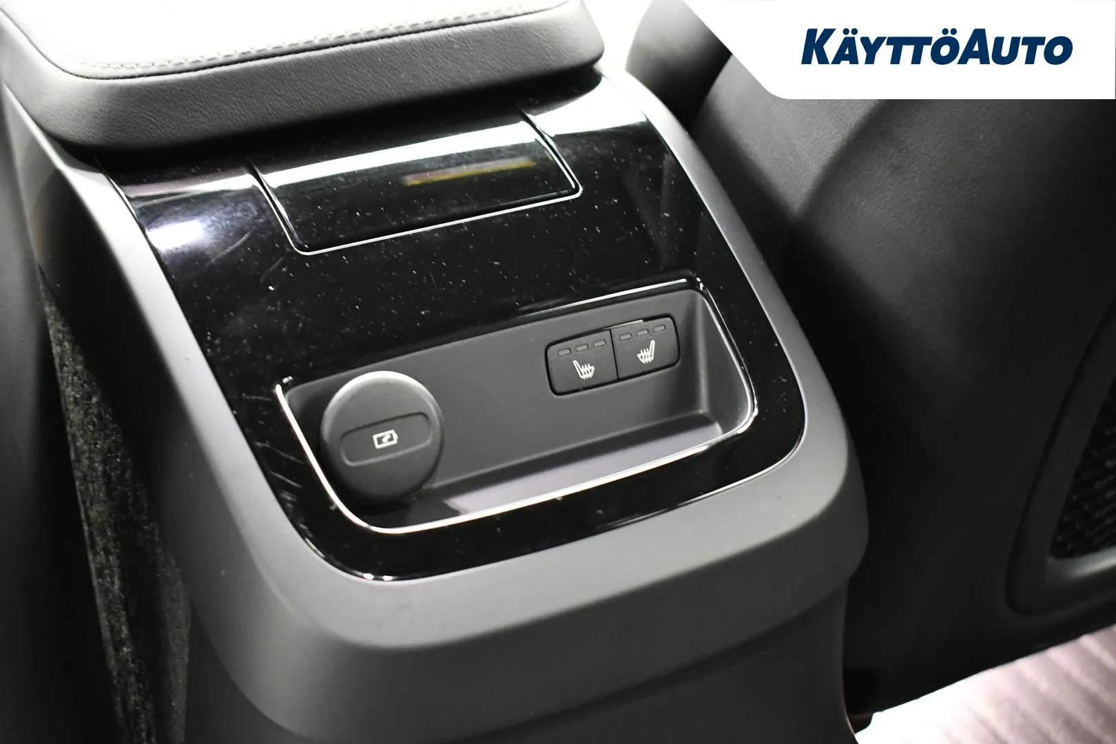 VOLVO V60 NMT-285 carousel image