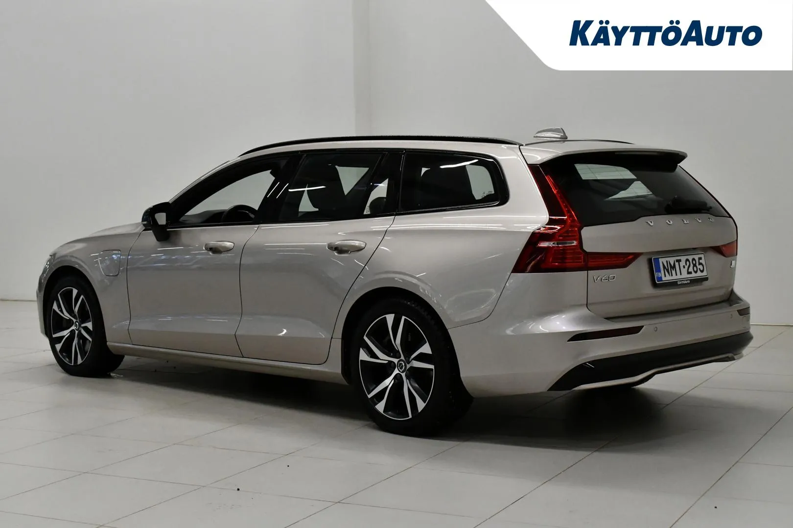 VOLVO V60 NMT-285 carousel image