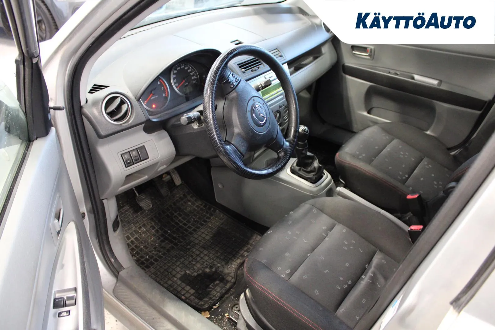 MAZDA Mazda2 XYM-577 carousel image