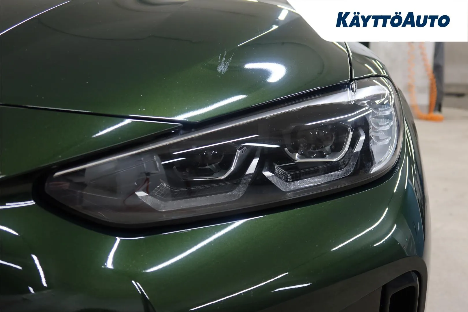 BMW i4 LTL-879 carousel image