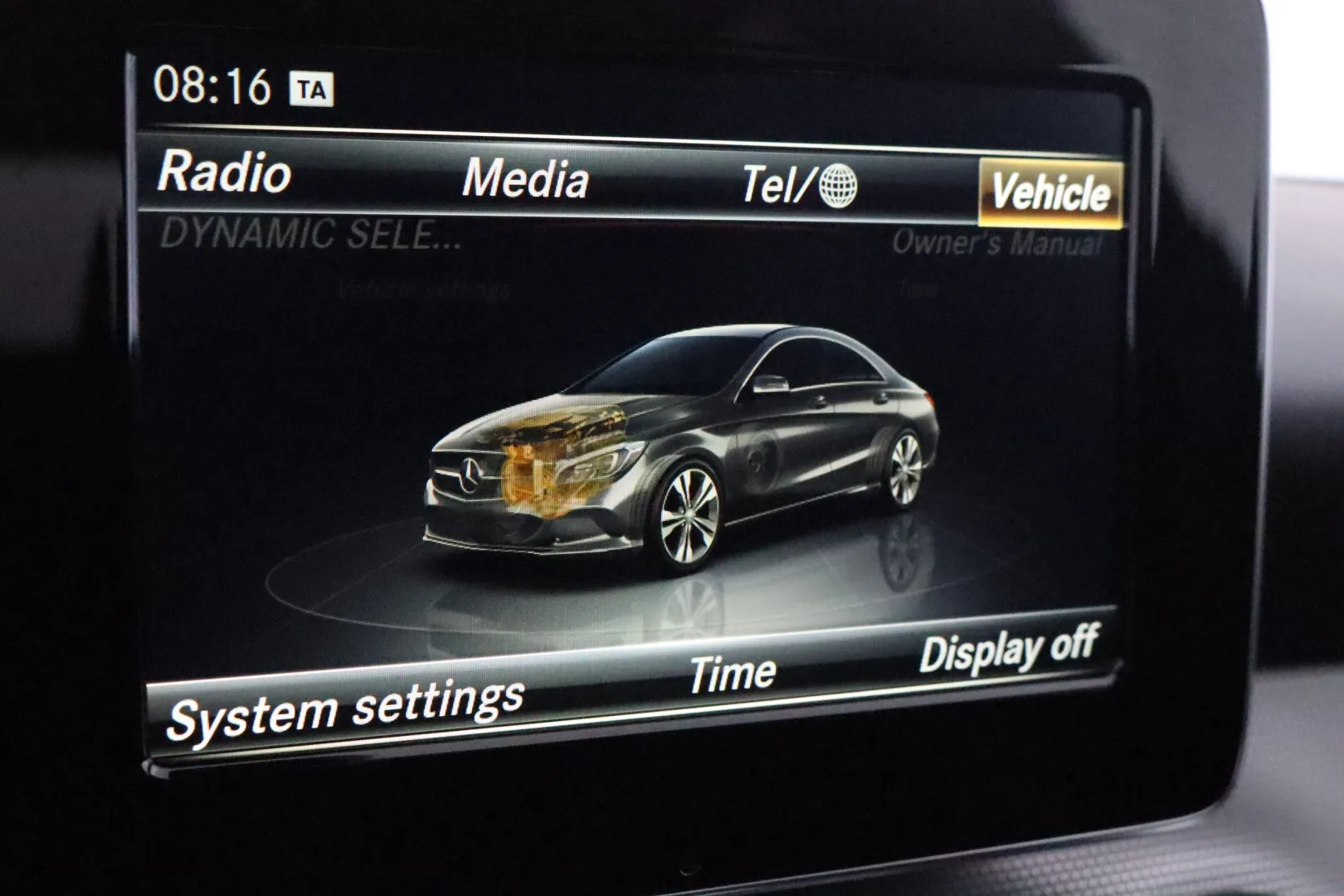 MERCEDES-BENZ CLA ZLE-827 carousel image