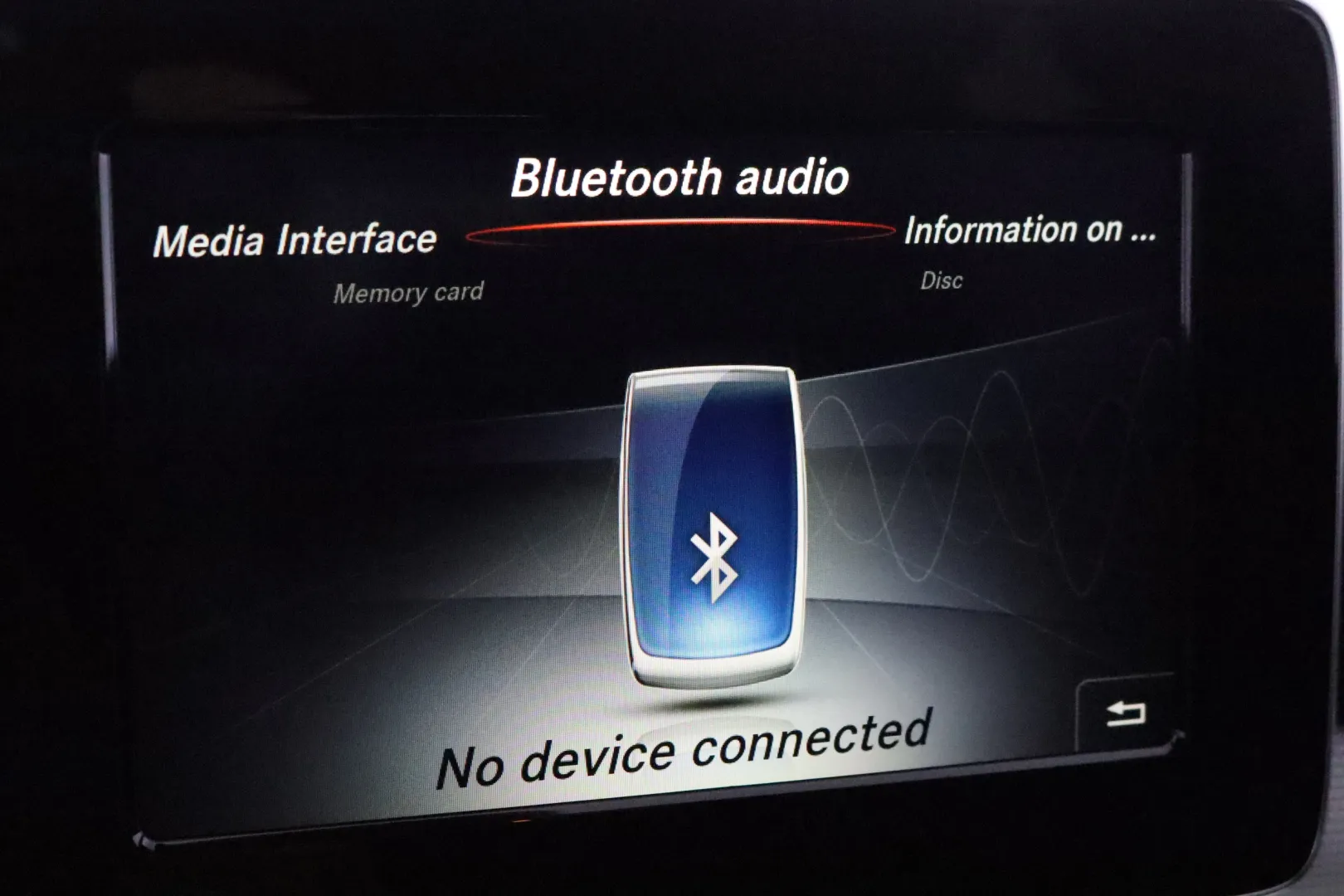 MERCEDES-BENZ CLA ZLE-827 carousel image