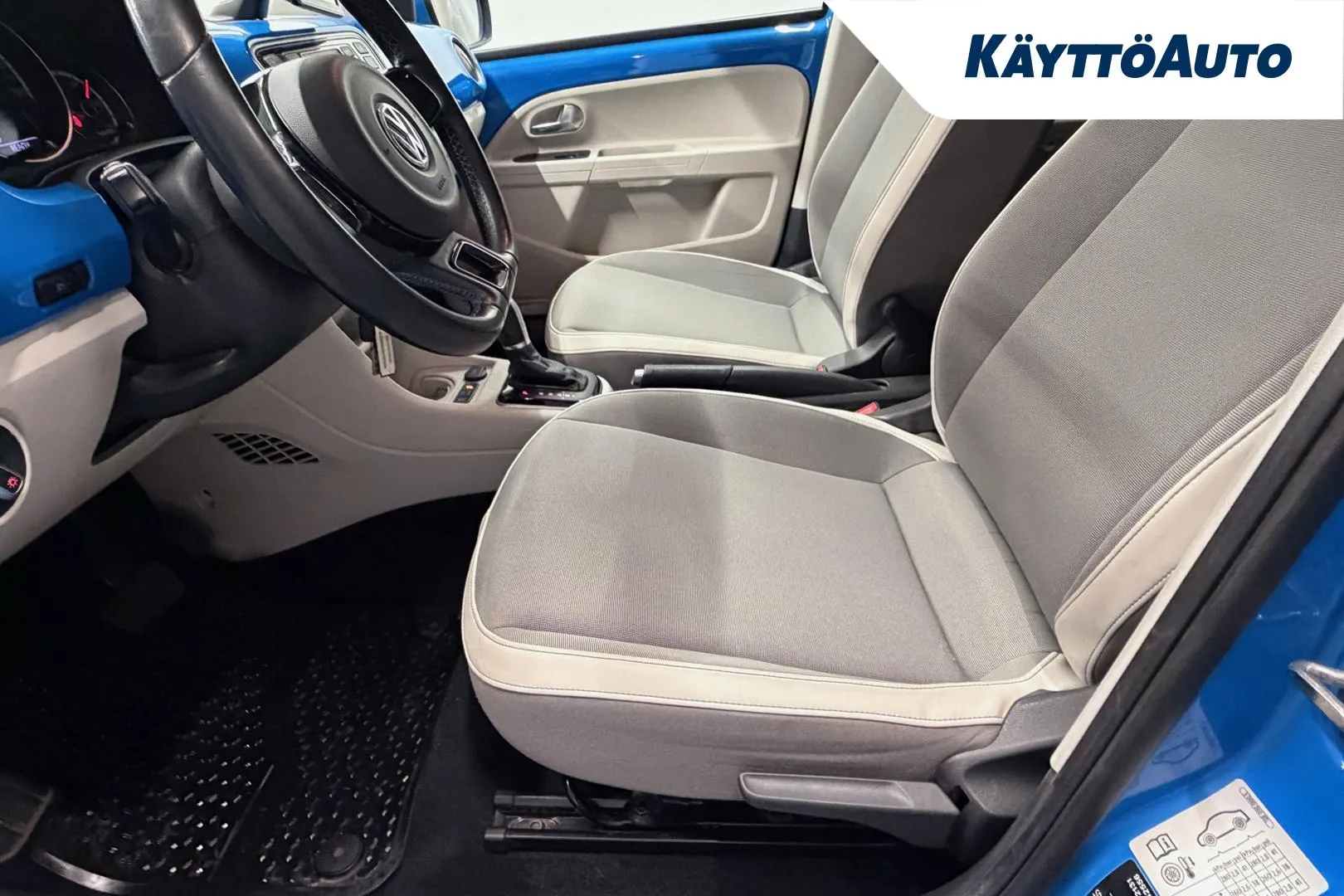 VOLKSWAGEN up! OUU-720 carousel image