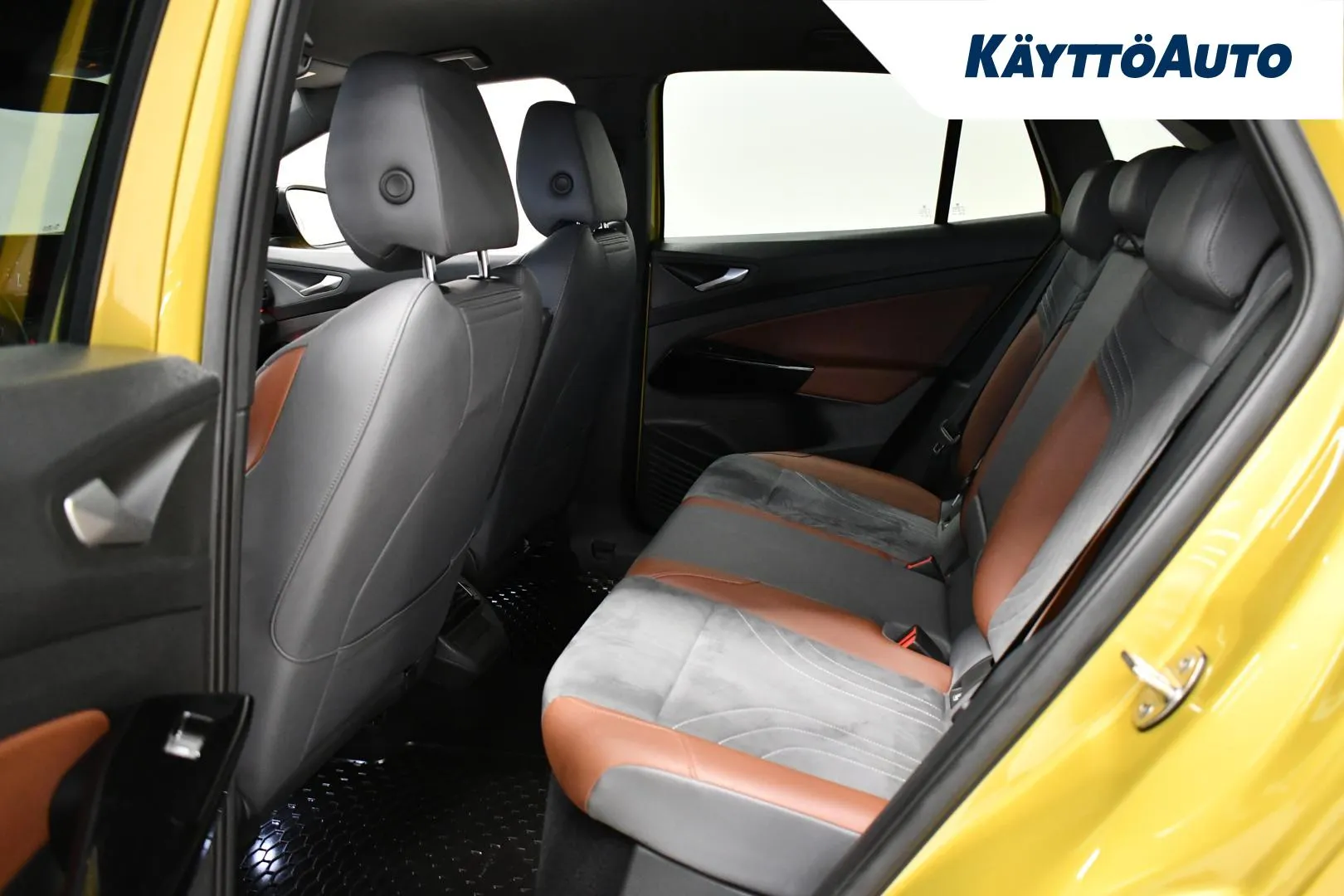 VOLKSWAGEN ID.4 ESR-586 carousel image