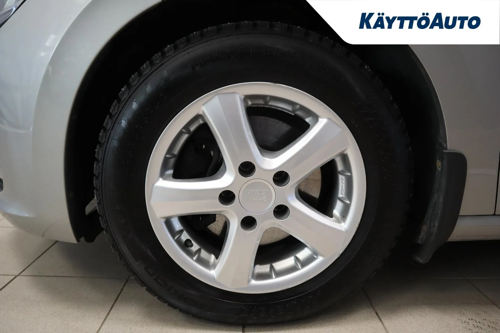 VOLKSWAGEN Golf Sportsvan ENJ-439 carousel image