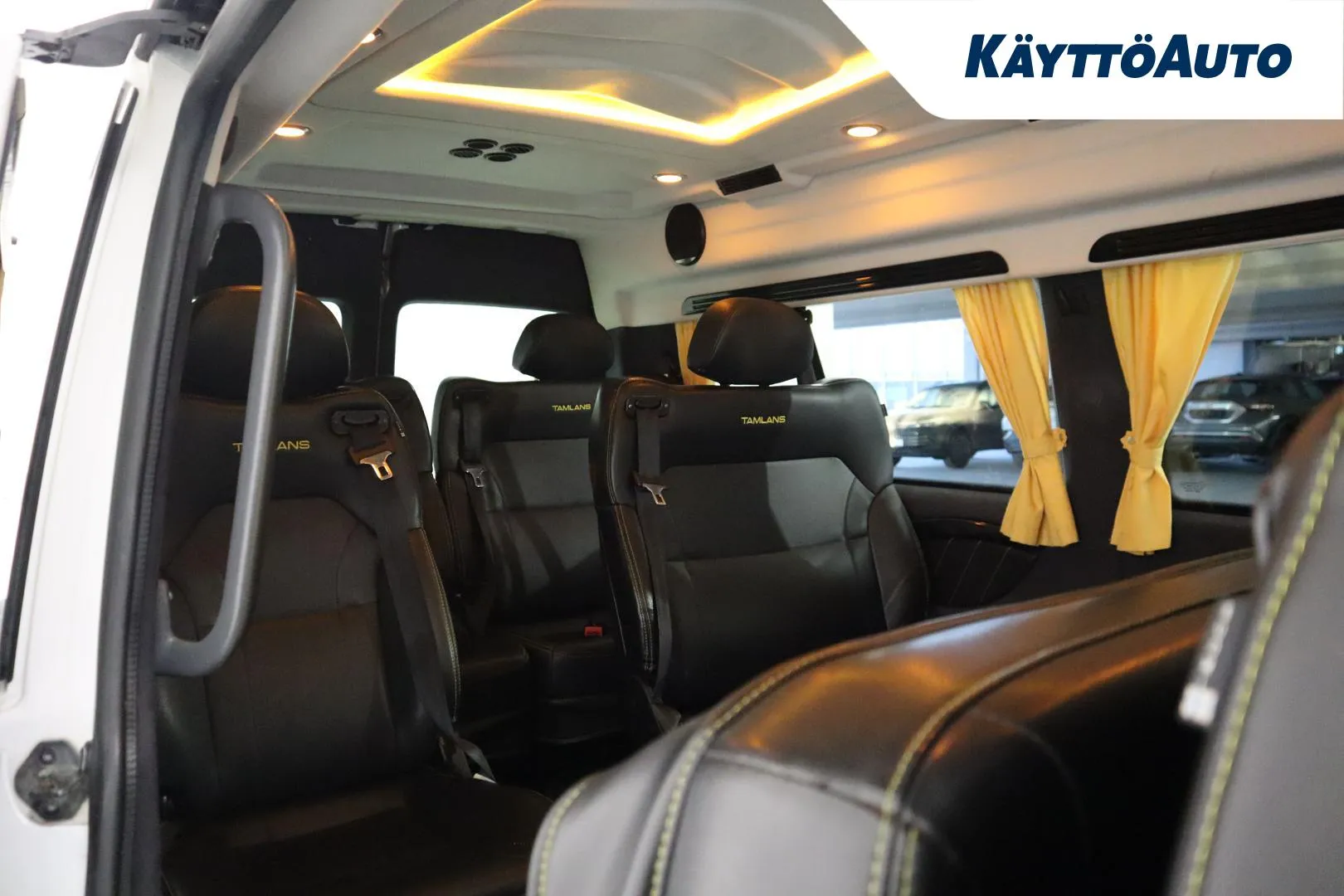 VOLKSWAGEN Transporter COP-501 carousel image