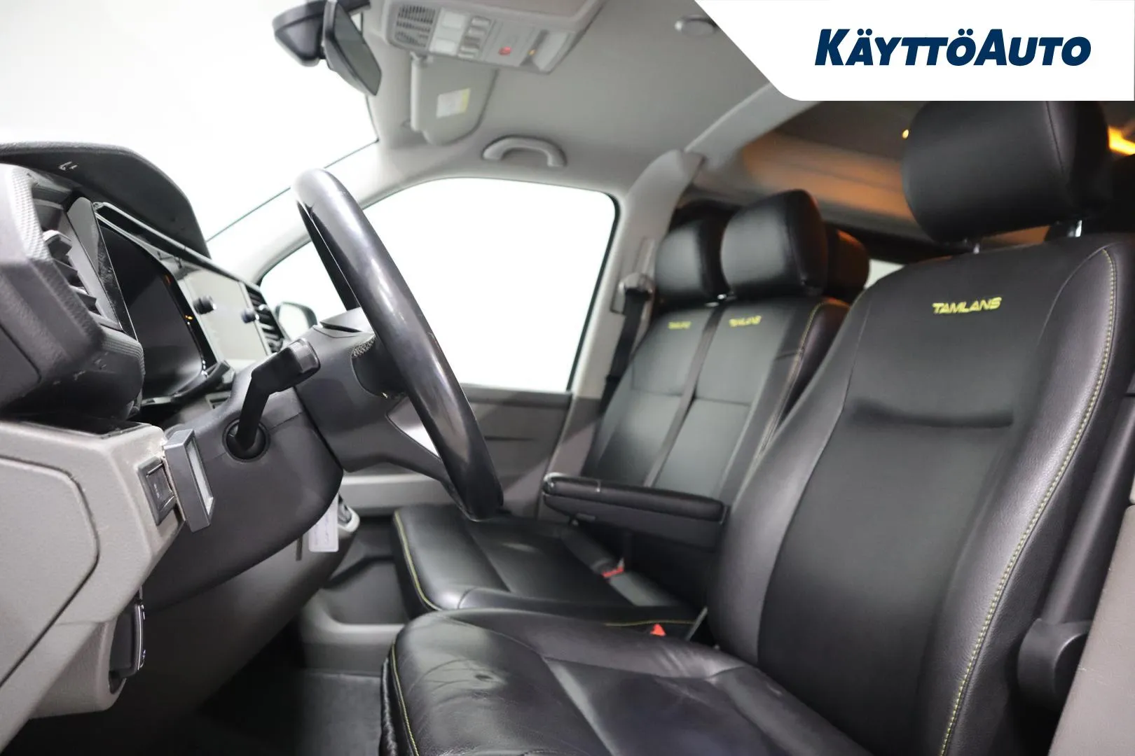 VOLKSWAGEN Transporter COP-501 carousel image