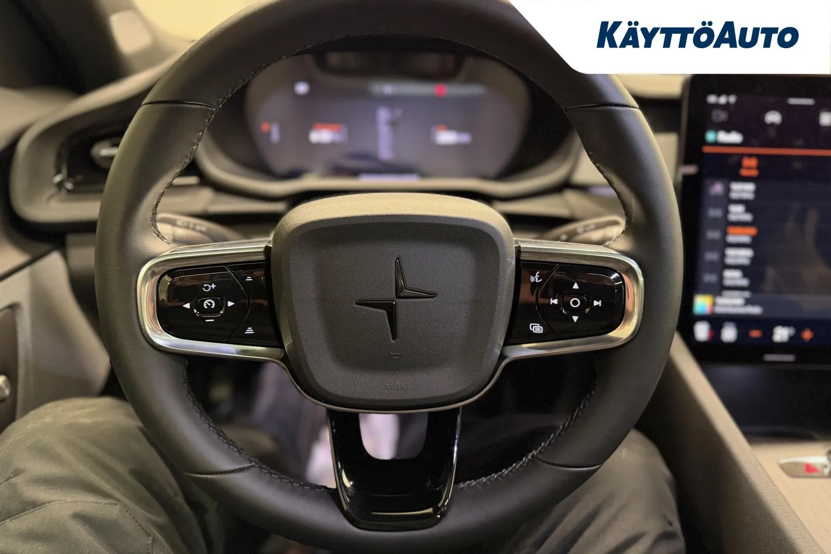 Polestar 2 YYI-201 carousel image