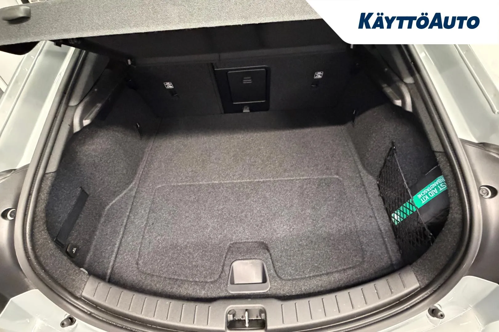 POLESTAR 2 ISJ-301 carousel image