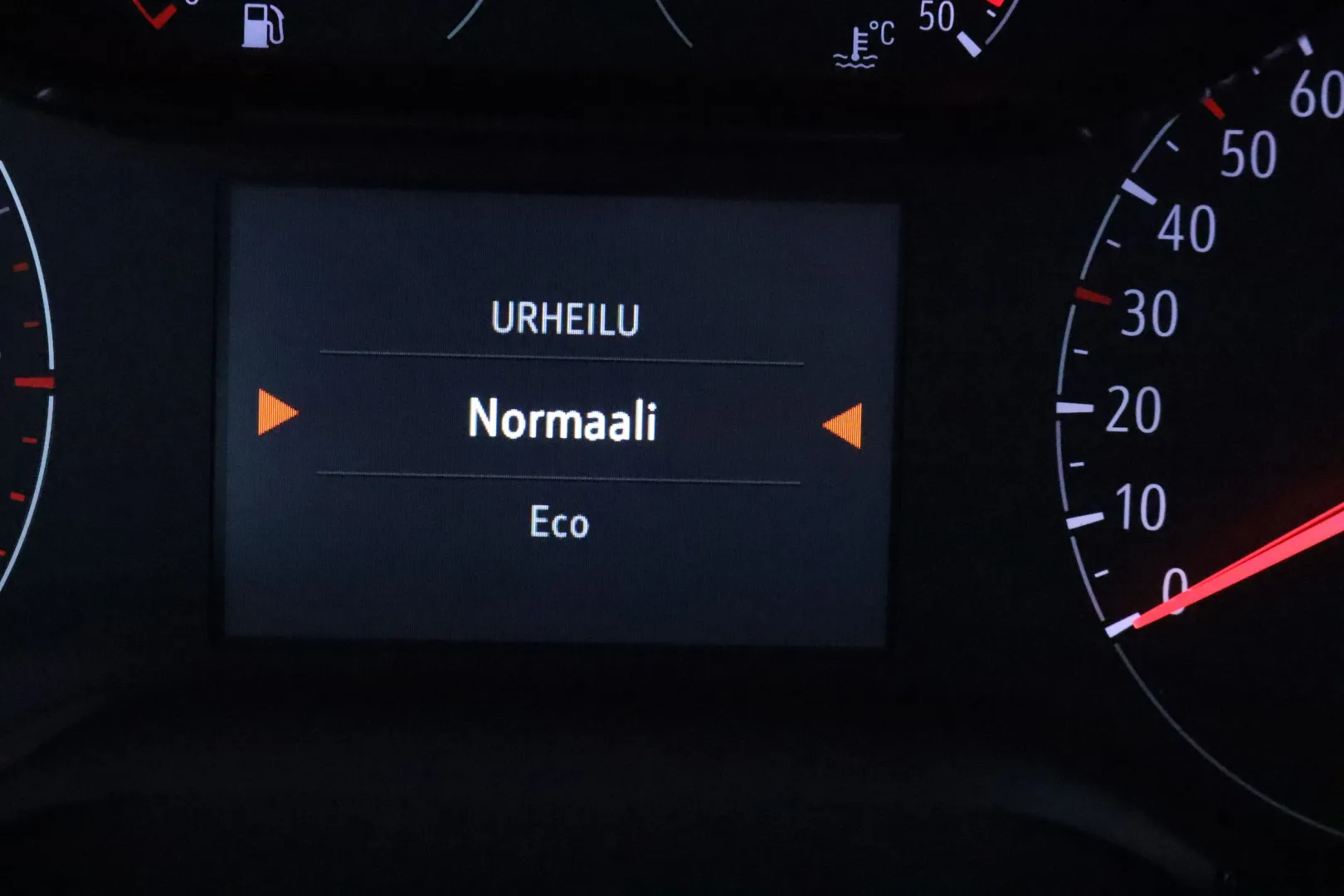 OPEL Corsa ZNA-144 carousel image