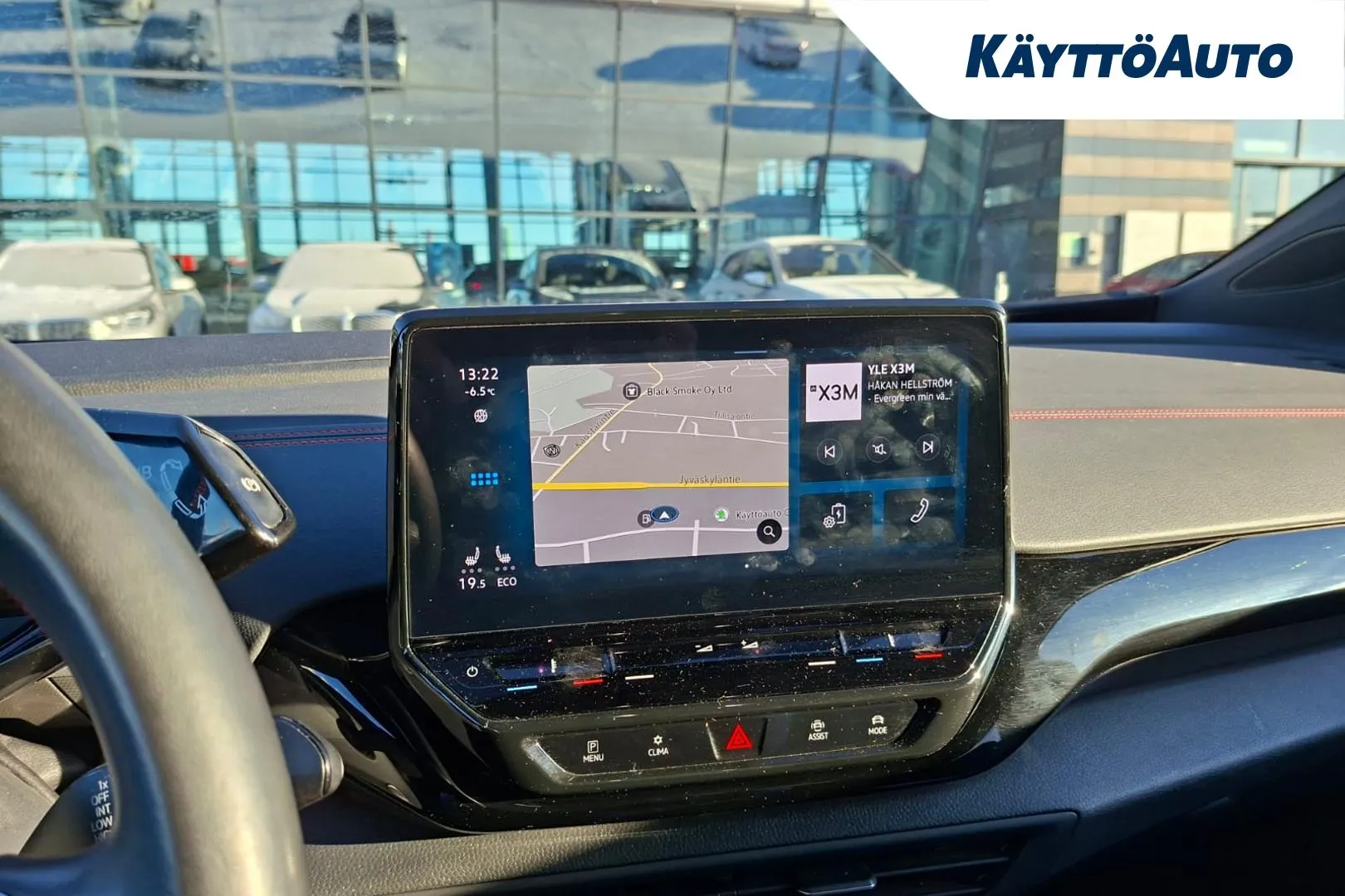 VOLKSWAGEN ID.4 LTL-871 carousel image