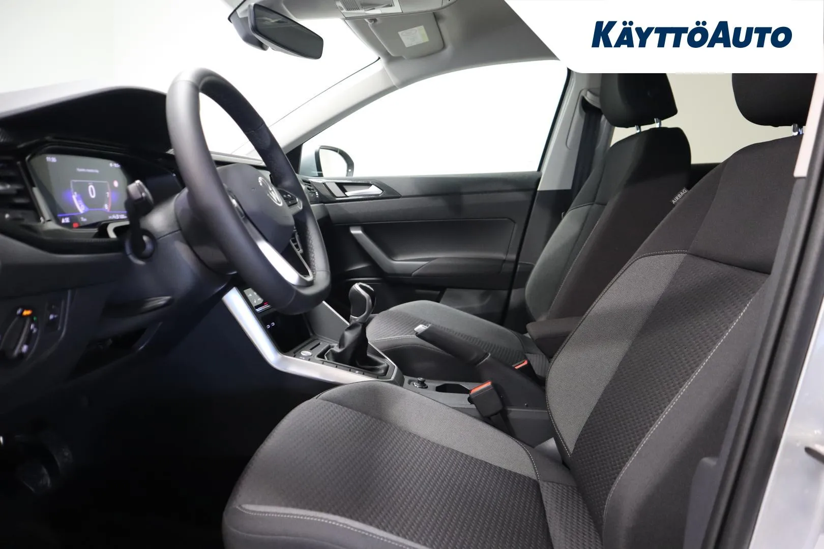 Volkswagen Taigo SRP-126 carousel image