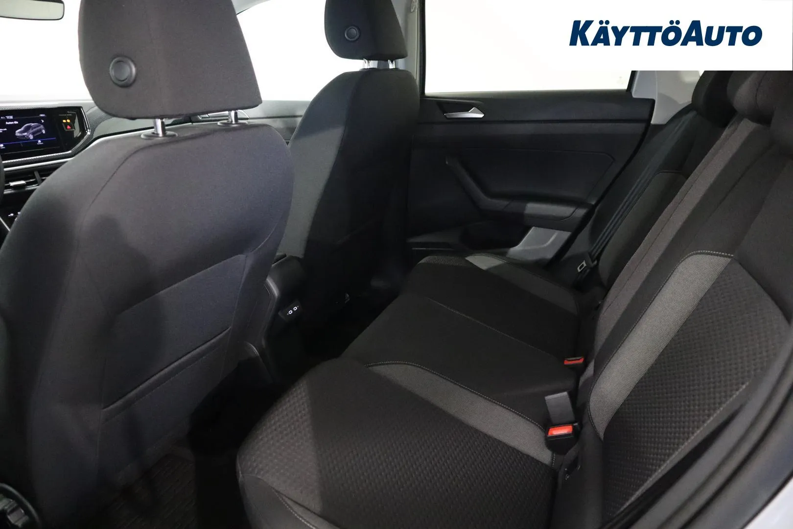 Volkswagen Taigo SRP-126 carousel image