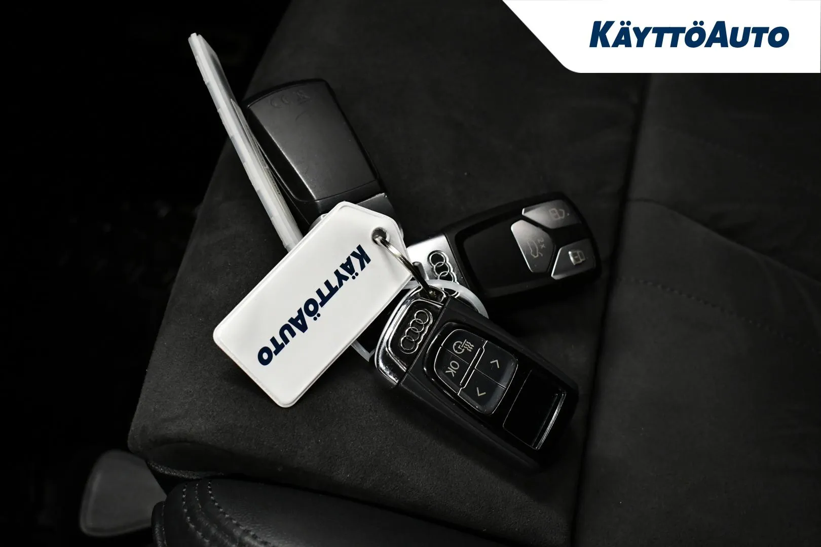 Audi Q5 CMC-155 carousel image