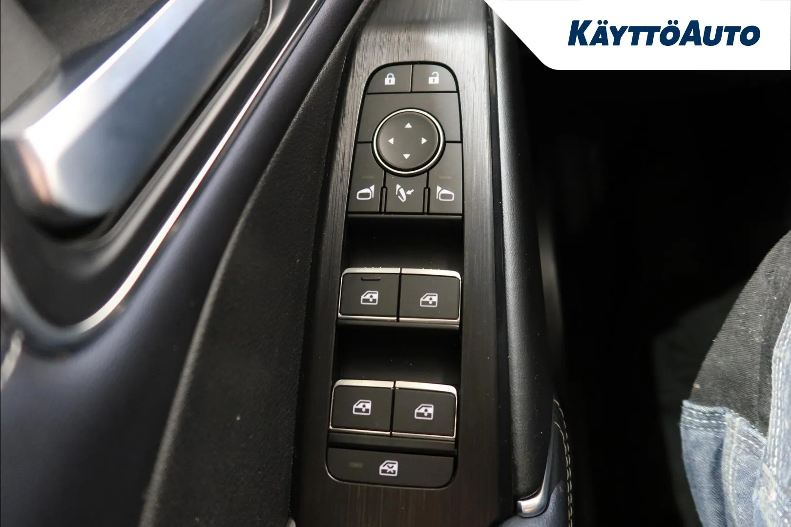 NISSAN Qashqai LRE-601 carousel image