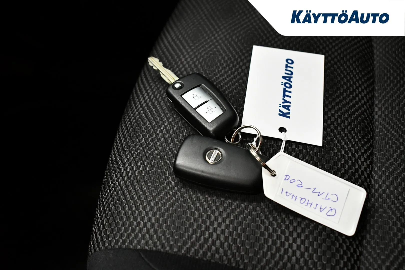 Nissan Qashqai CTM-200 carousel image