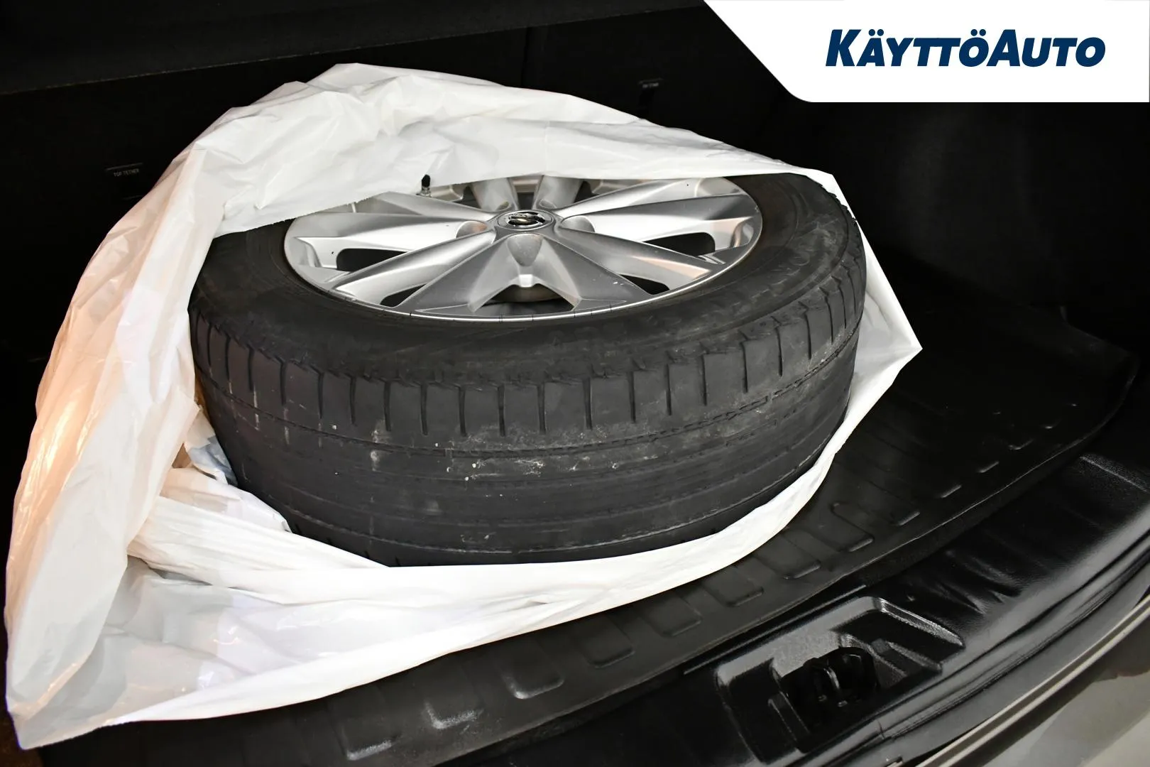 Nissan Qashqai CTM-200 carousel image