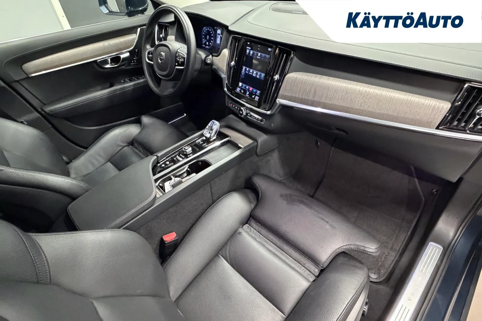 VOLVO V90 CPP-396 carousel image