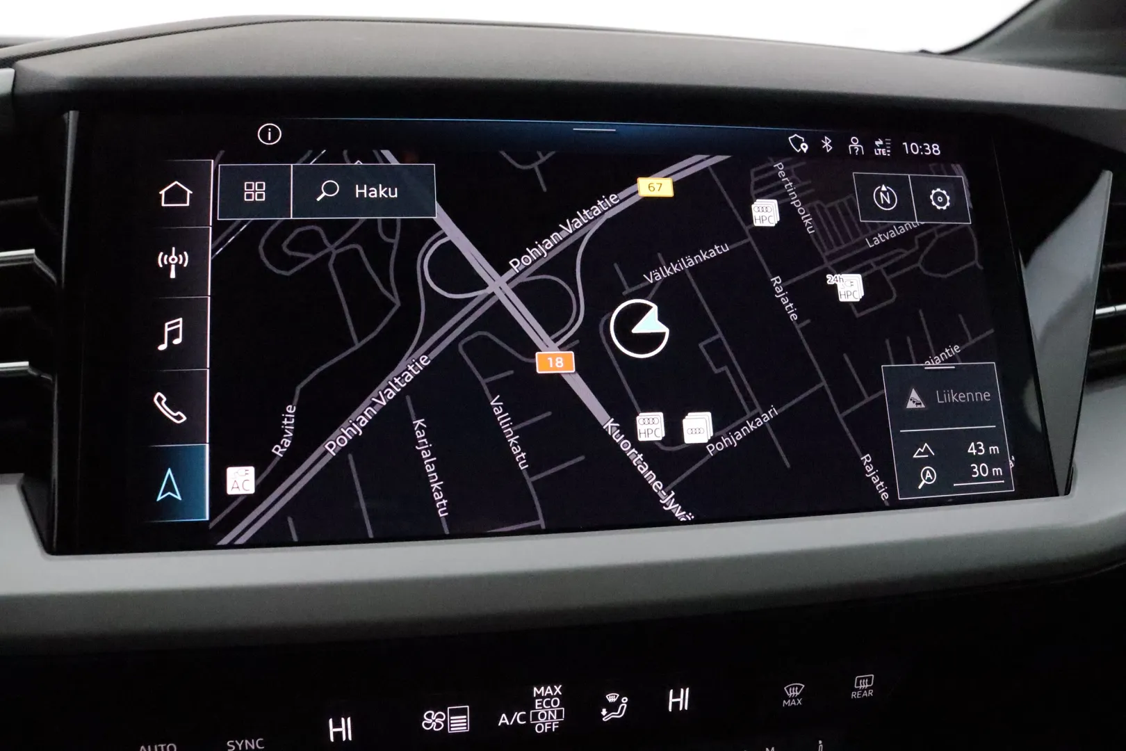 AUDI Q4 e-tron NMT-388 carousel image