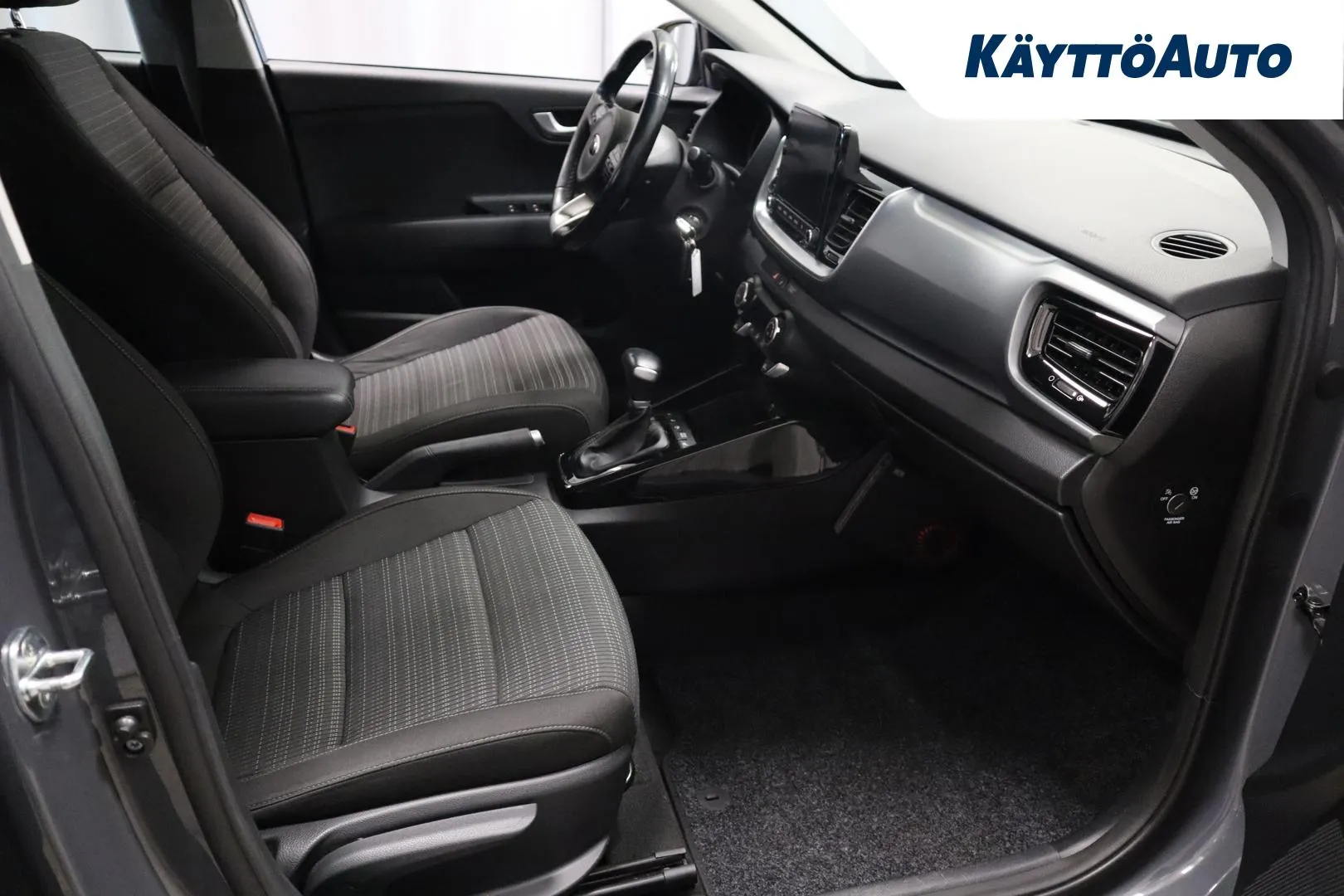 KIA Stonic XPK-257 carousel image