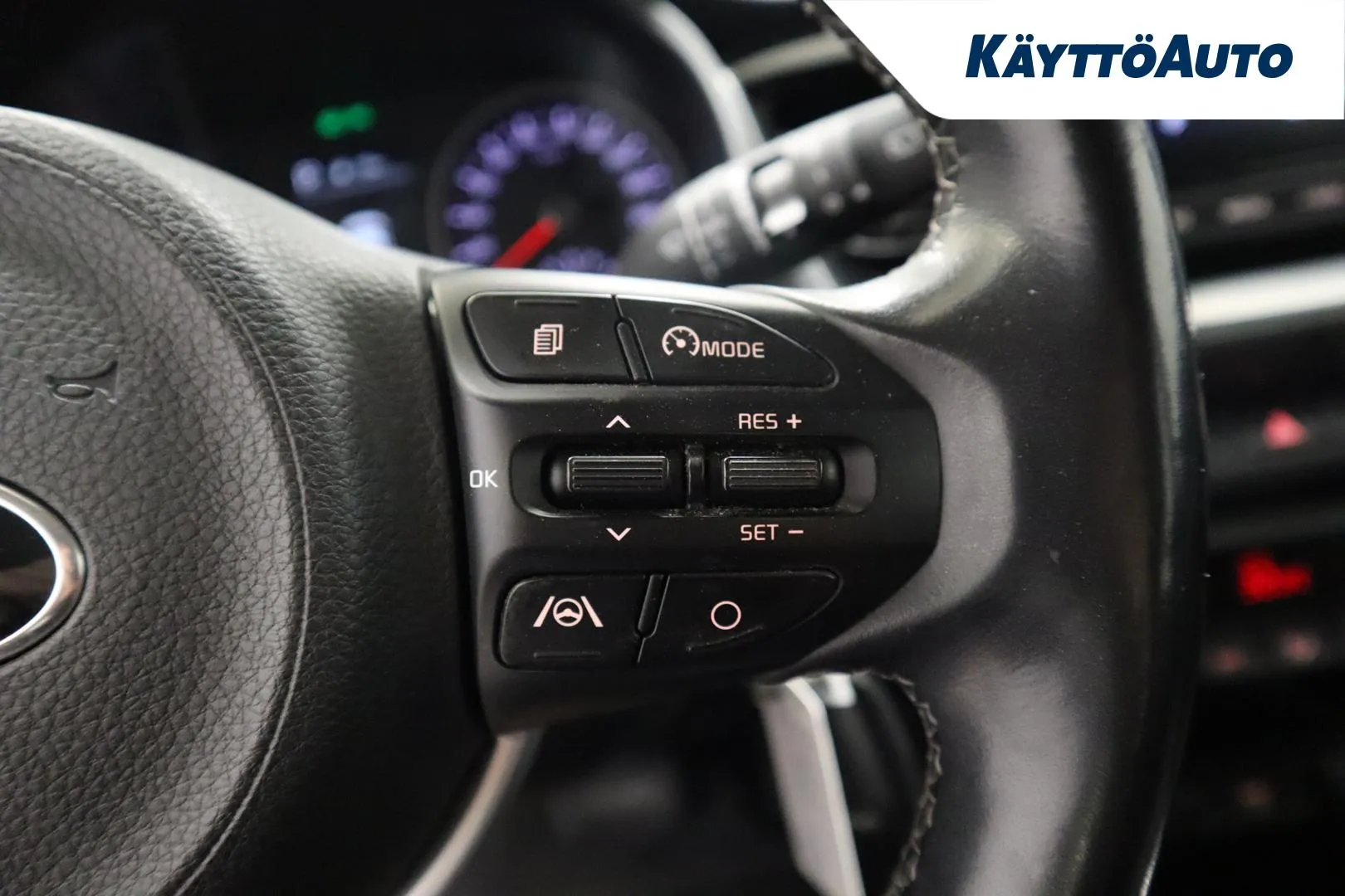 KIA Stonic XPK-257 carousel image