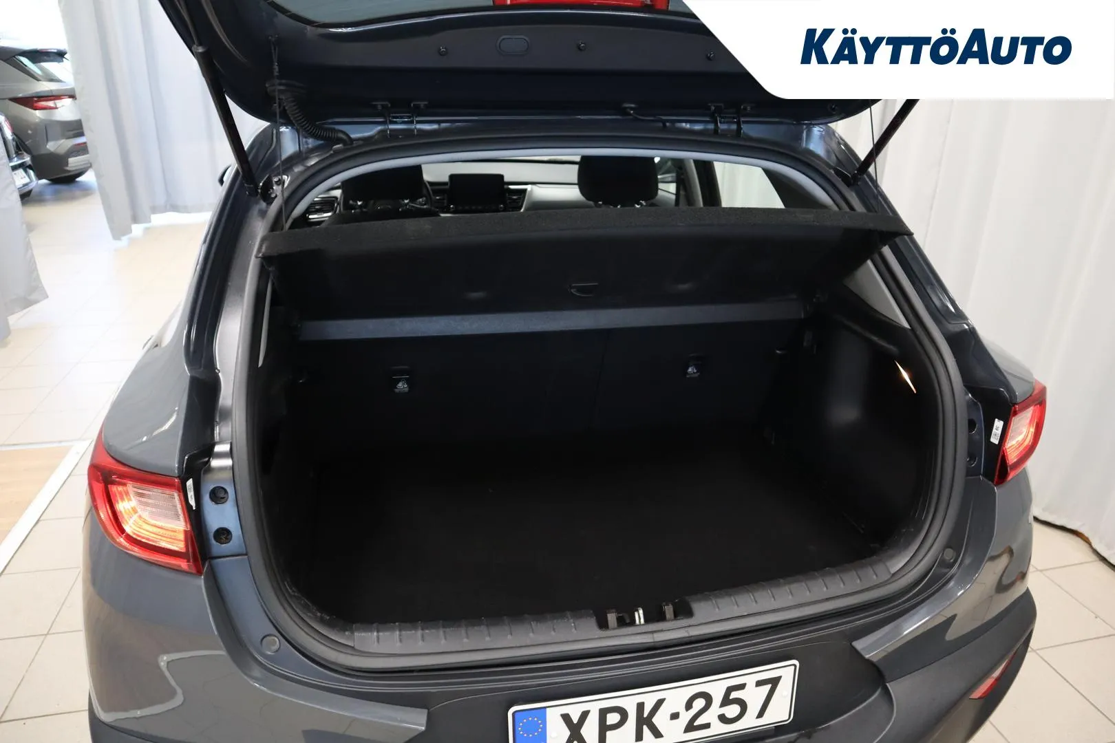 KIA Stonic XPK-257 carousel image