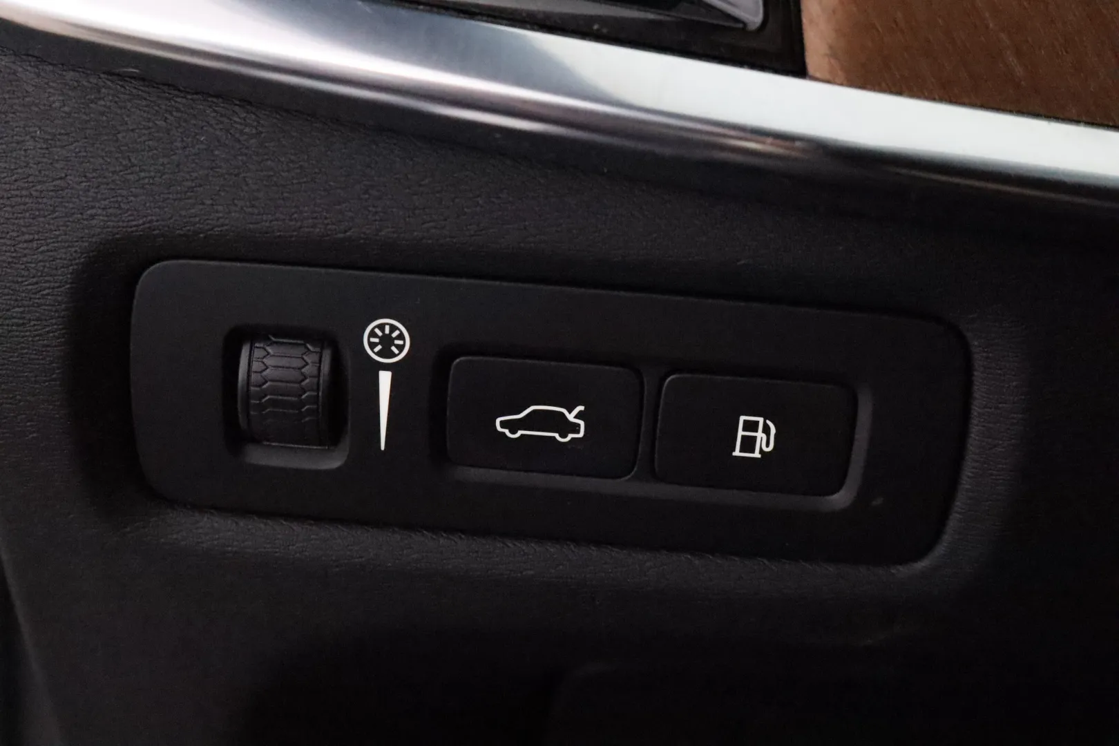 Volvo S90 GNF-354 carousel image