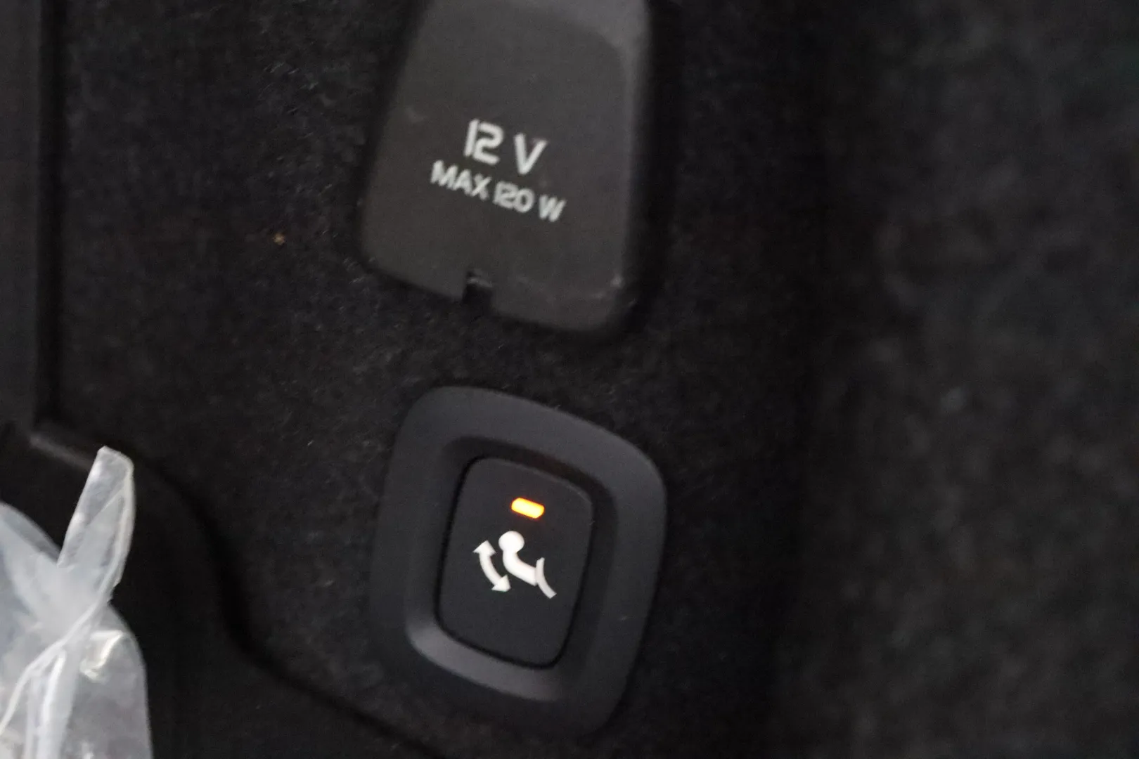 Volvo S90 GNF-354 carousel image