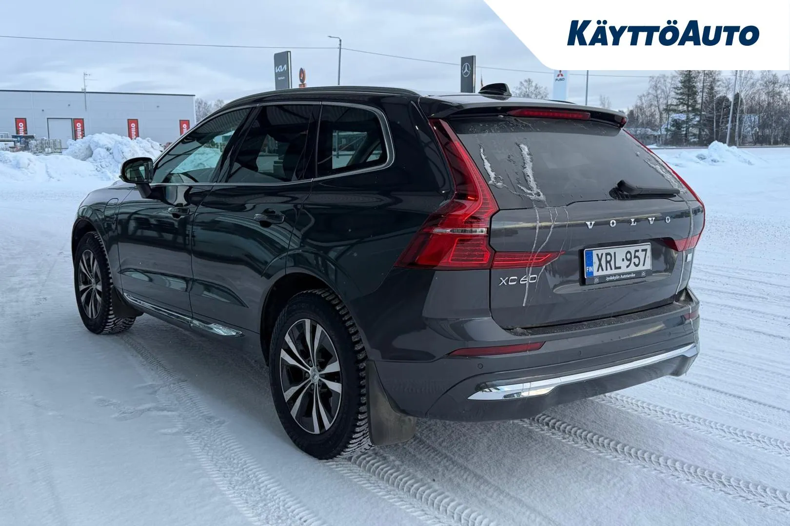 VOLVO XC60 XRL-957 carousel image