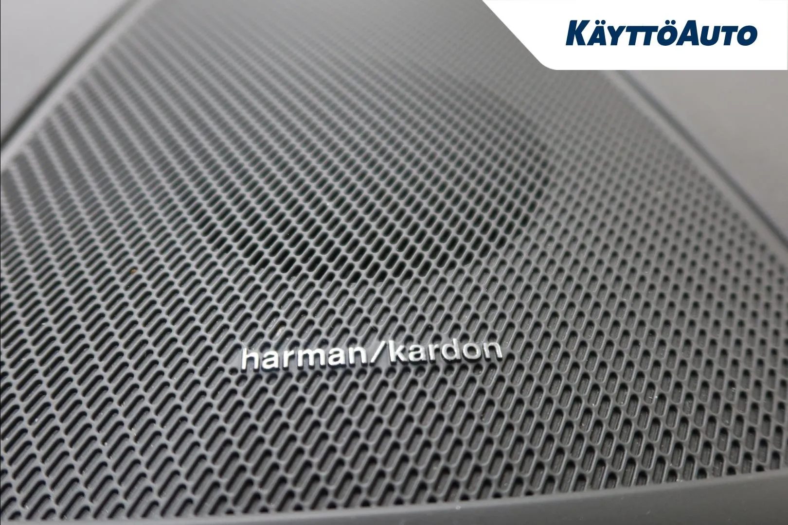 Volvo XC60 RVM-980 carousel image