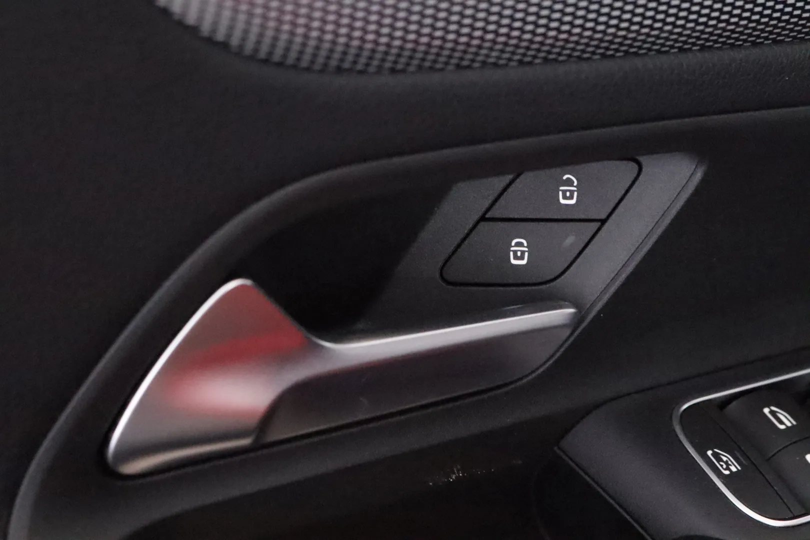 MERCEDES-BENZ B FOC-643 carousel image