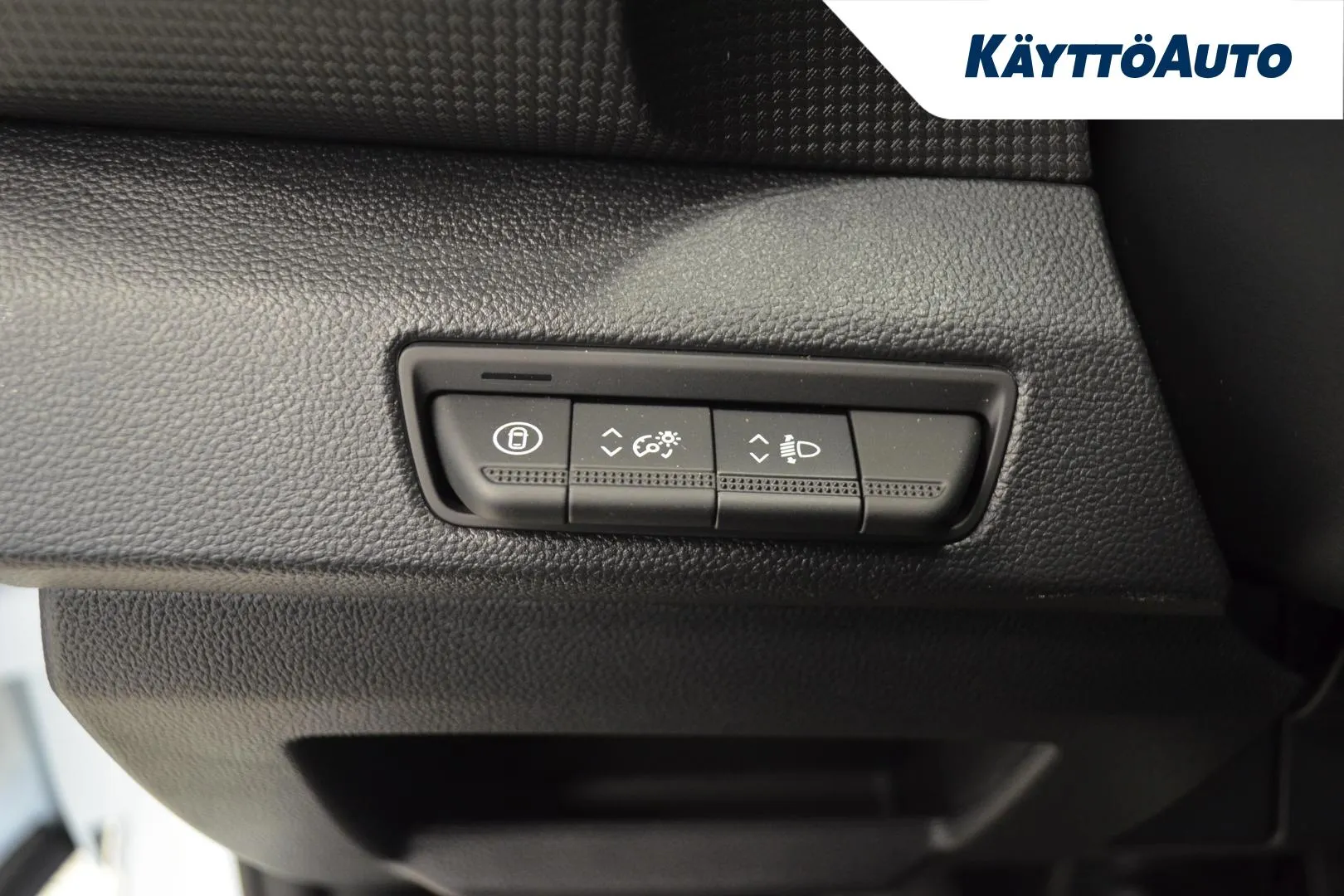 Nissan Primastar EVP-451 carousel image