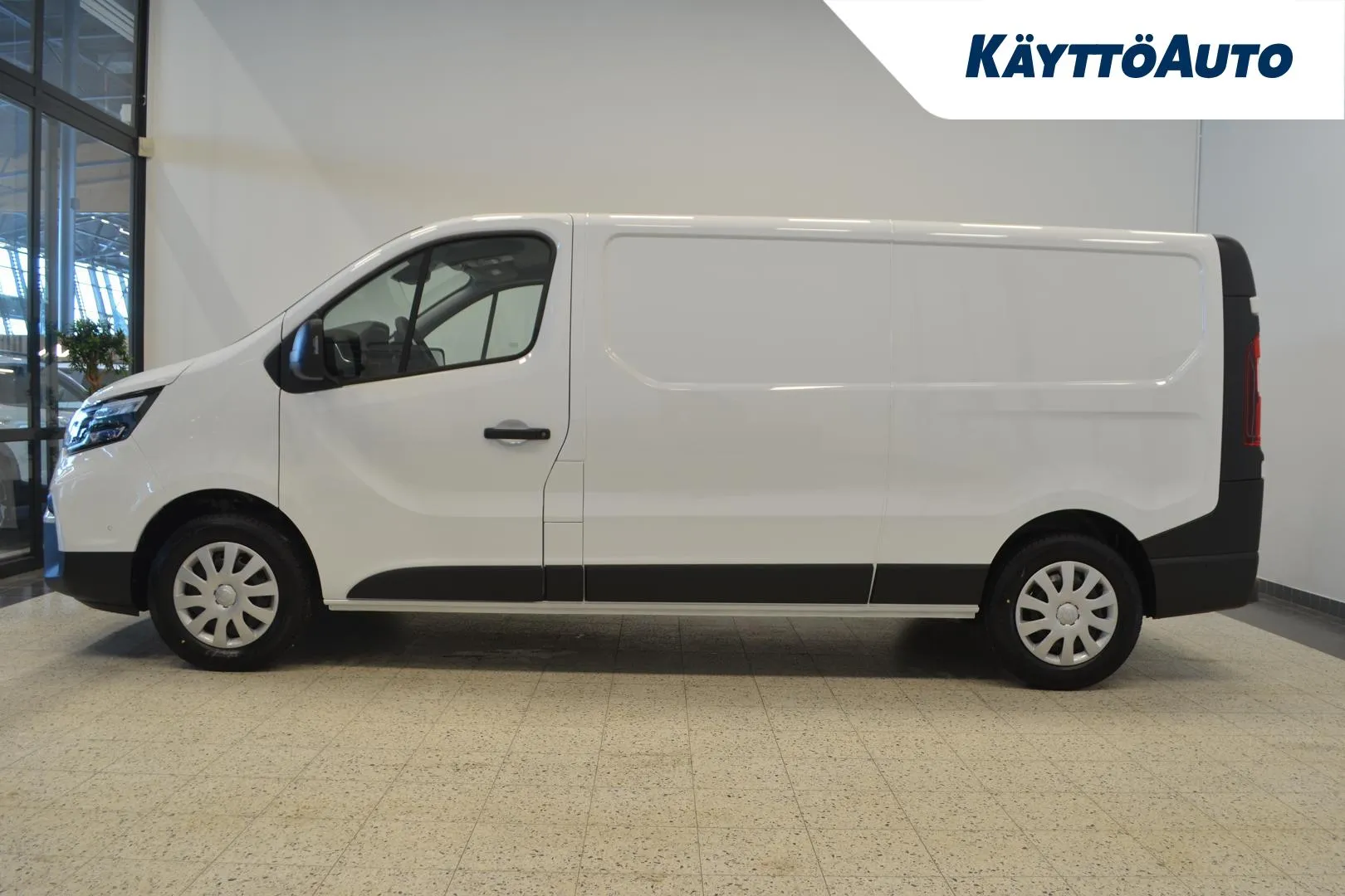 Nissan Primastar EVP-451 carousel image