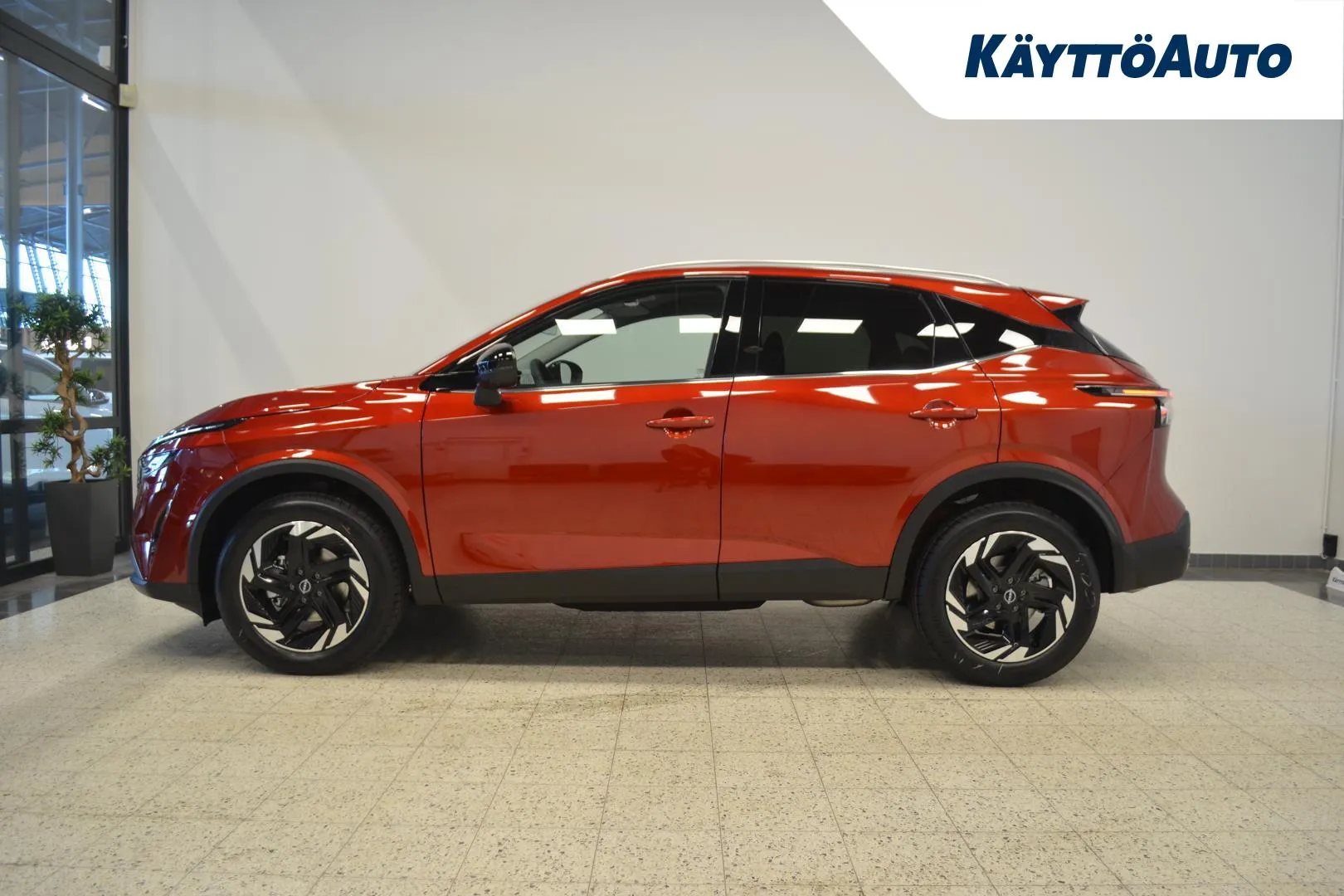 Nissan Qashqai SRN-606 carousel image