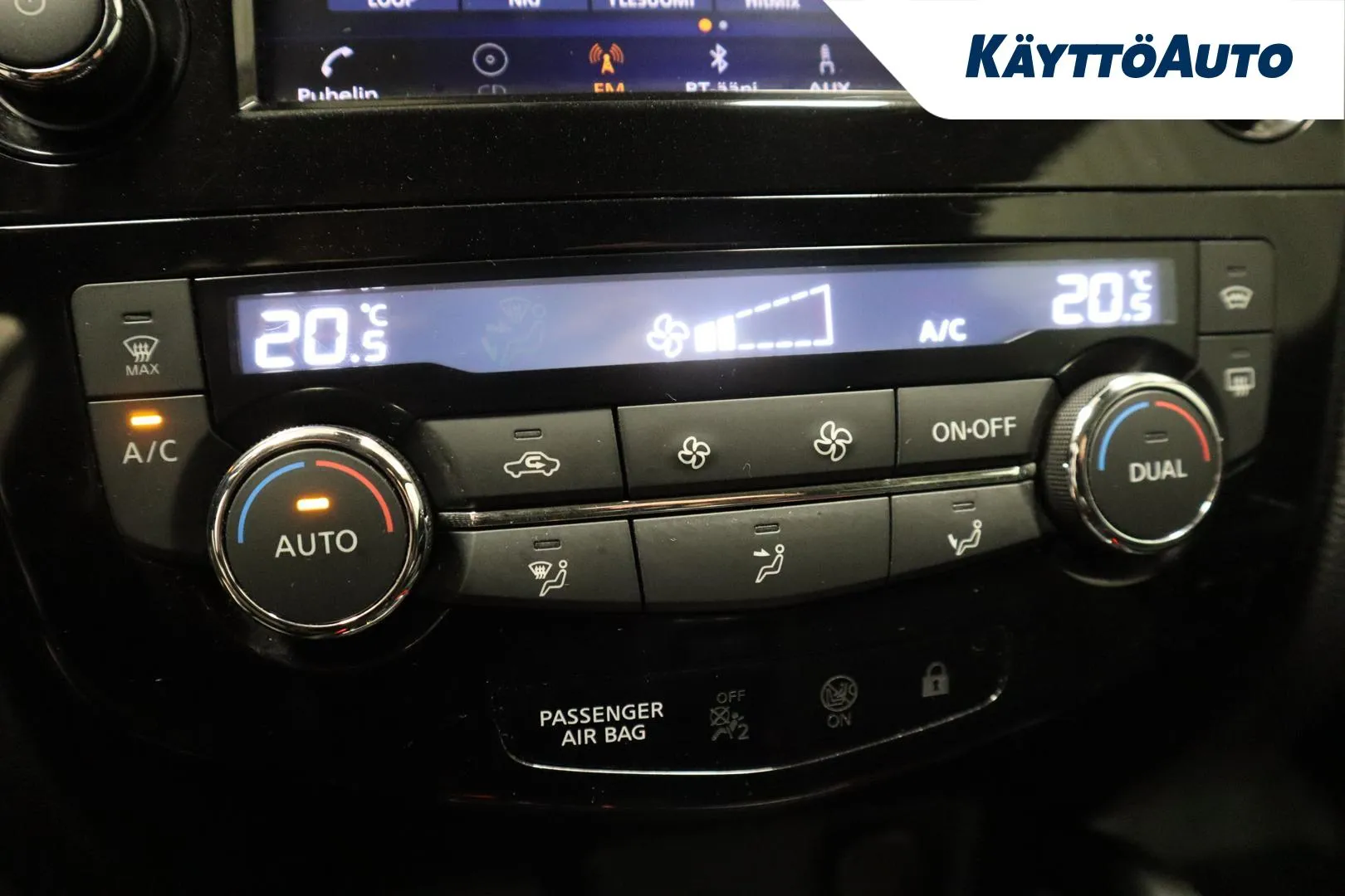 NISSAN Qashqai FNY-777 carousel image